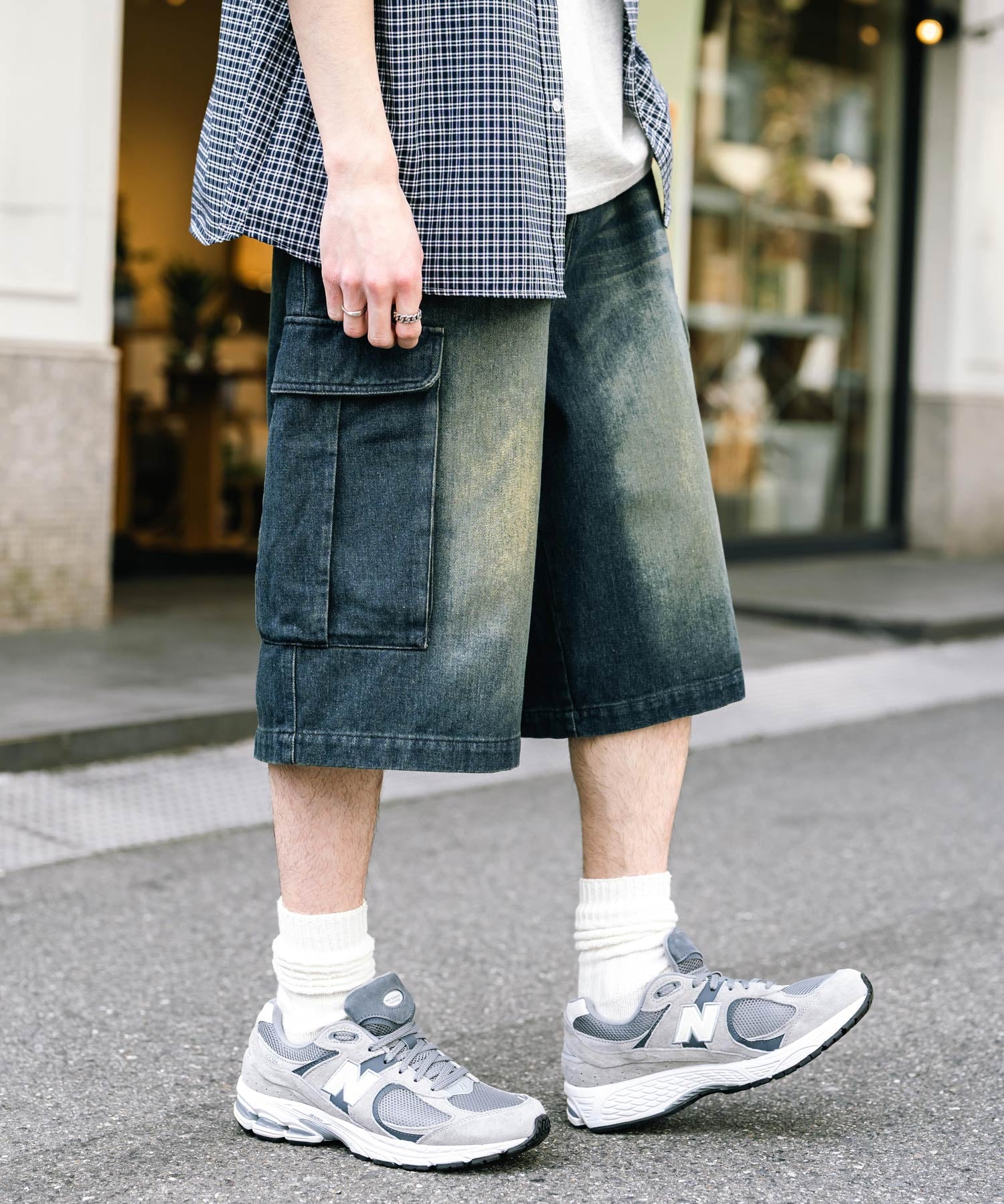 ケミカルウォッシュ オーバーダイ ワイドデニムカーゴハーフパンツ 15733