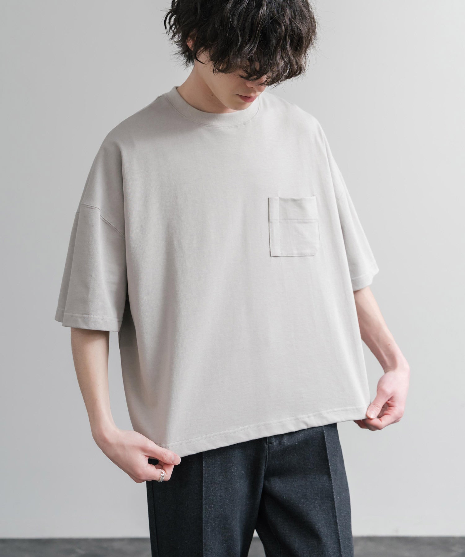 Upscape Audience 日本製/国産VORTEX 8オンスMVS天竺グラスポケット付きハーフスリーブクロップドTシャツ AUD6654 15873