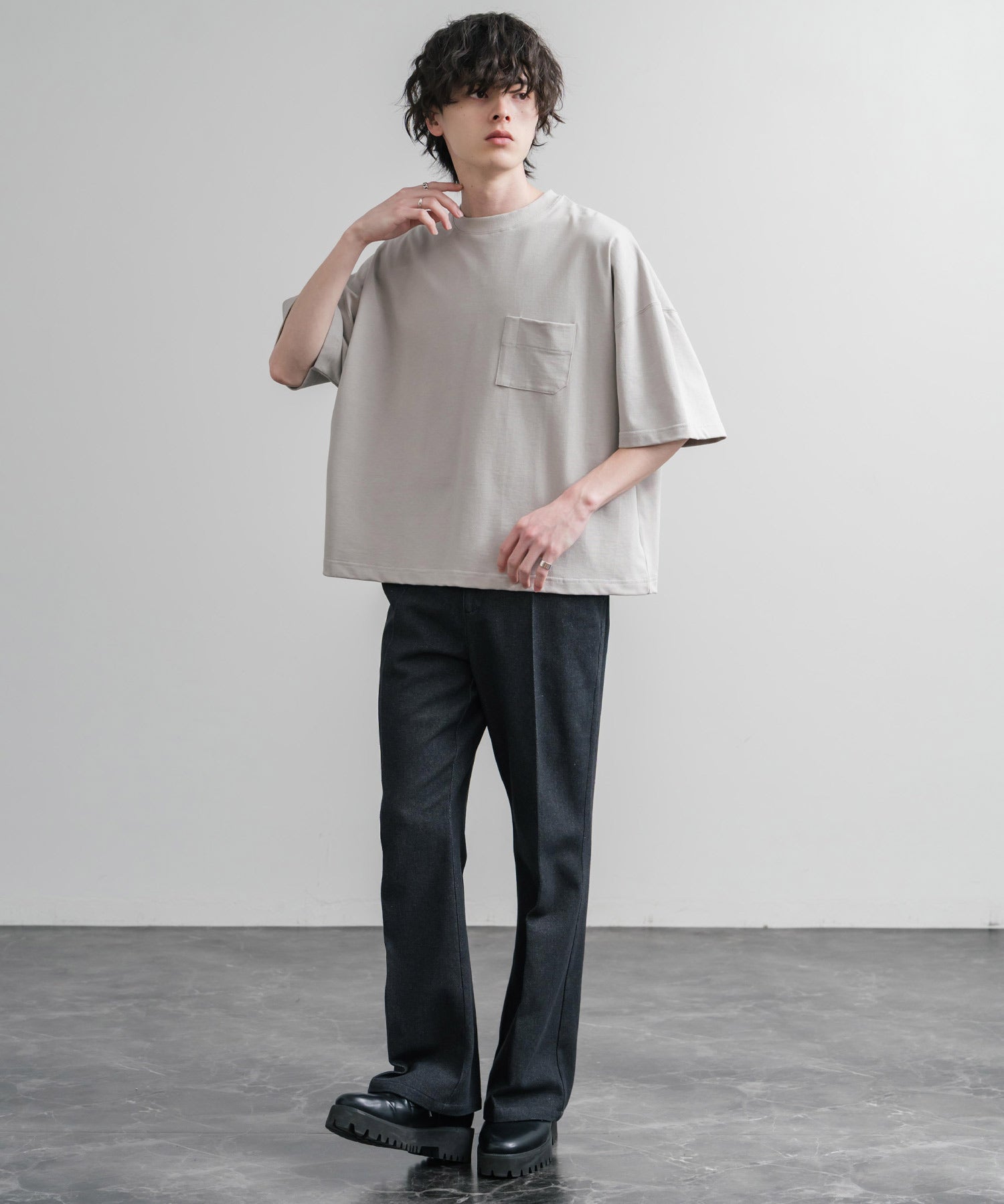 Upscape Audience 日本製/国産VORTEX 8オンスMVS天竺グラスポケット付きハーフスリーブクロップドTシャツ AUD6654 15873