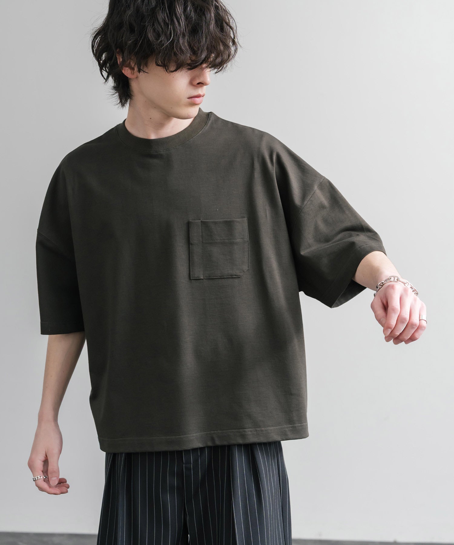 Upscape Audience 日本製/国産VORTEX 8オンスMVS天竺グラスポケット付きハーフスリーブクロップドTシャツ AUD6654 15873