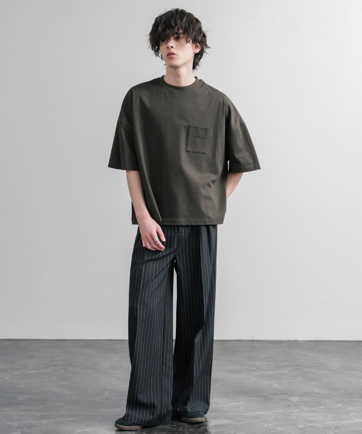 Upscape Audience 日本製/国産VORTEX 8オンスMVS天竺グラスポケット付きハーフスリーブクロップドTシャツ AUD6654 15873
