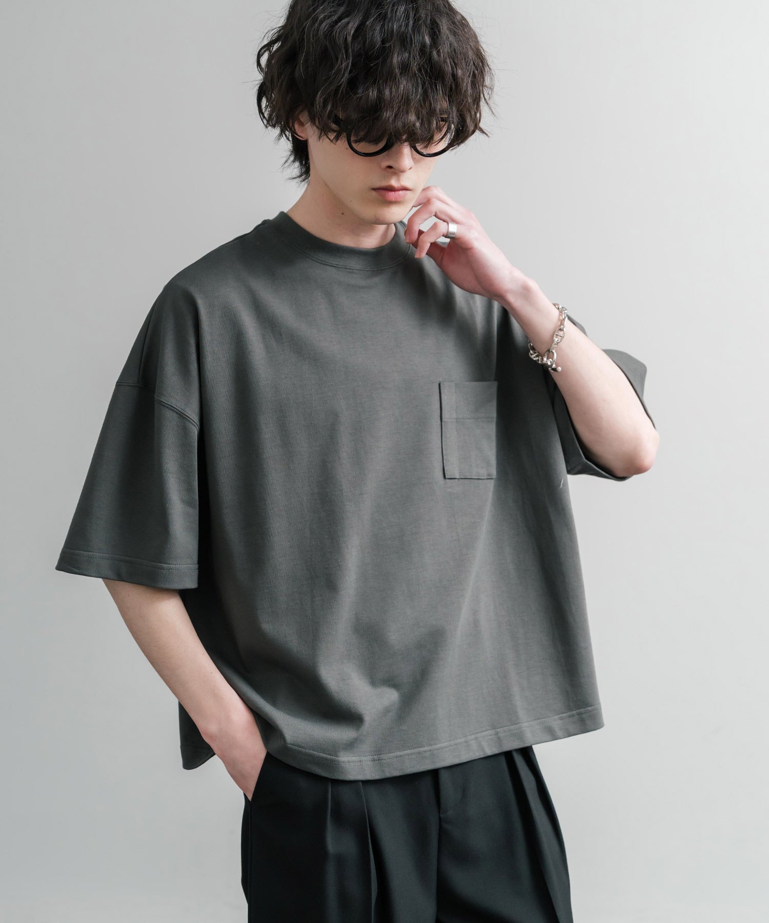 Upscape Audience 日本製/国産VORTEX 8オンスMVS天竺グラスポケット付きハーフスリーブクロップドTシャツ AUD6654 15873
