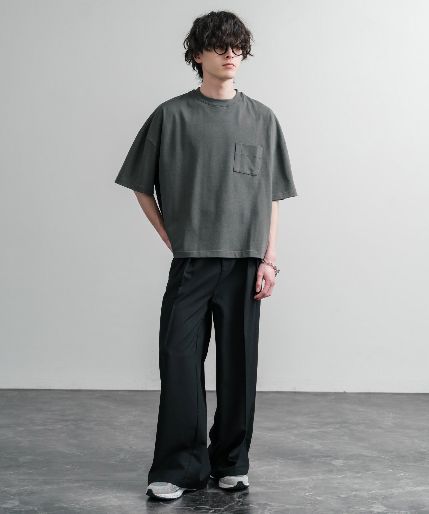 Upscape Audience 日本製/国産VORTEX 8オンスMVS天竺グラスポケット付きハーフスリーブクロップドTシャツ AUD6654 15873