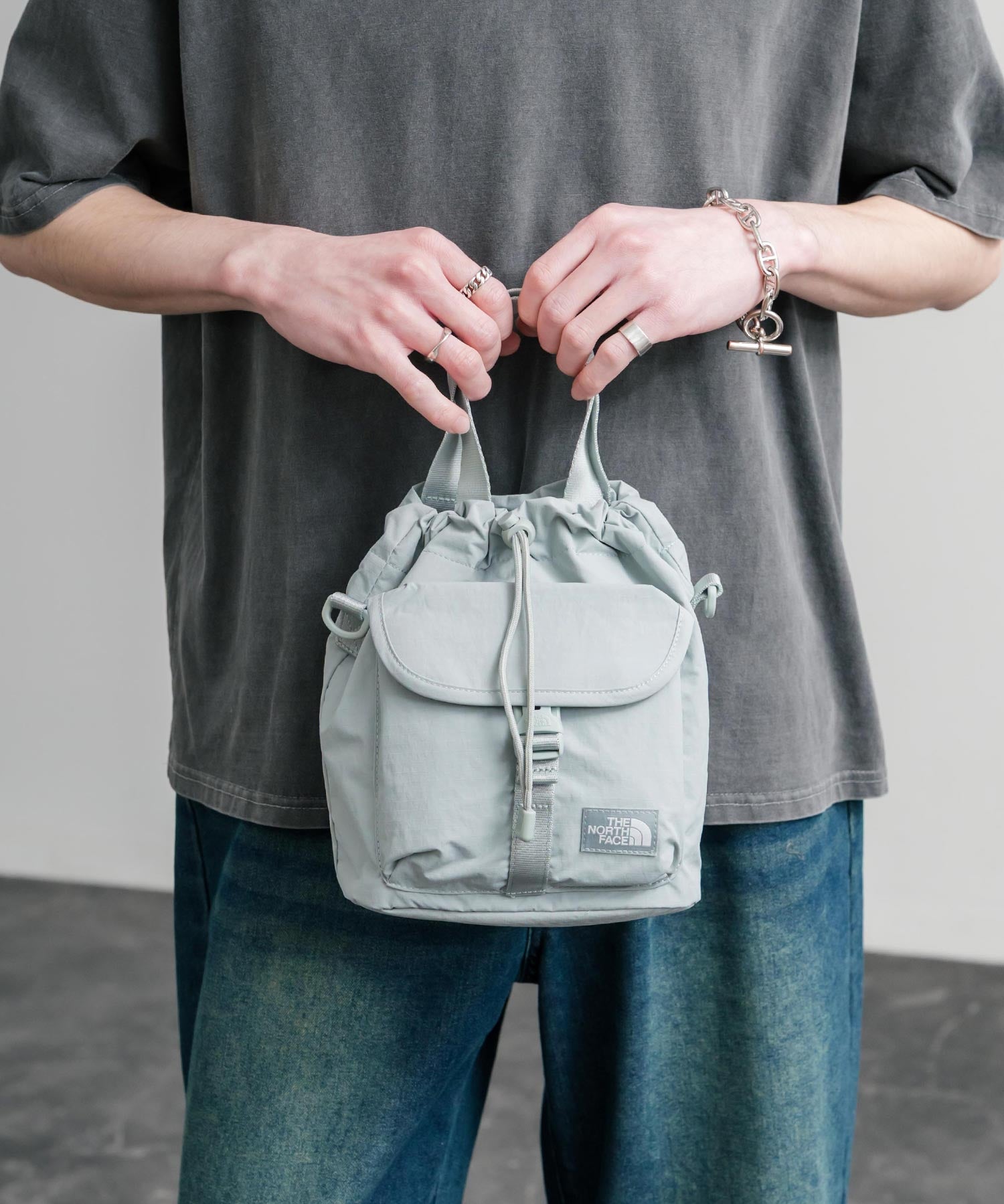 THE NORTH FACE ザ・ノースフェイス BREEZE BUCKET BAG 巾着型ショルダーバッグ/ハンドバッグ 15875