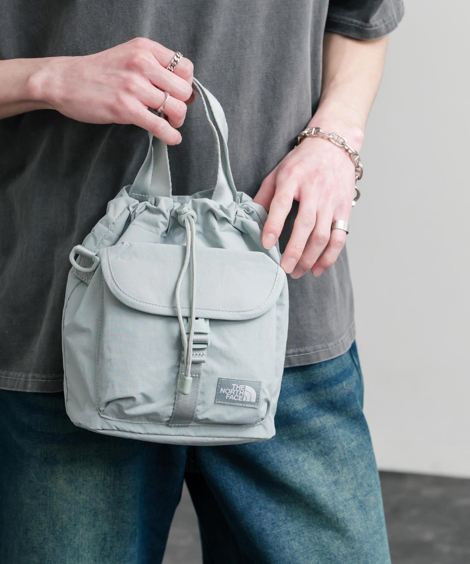 THE NORTH FACE ザ・ノースフェイス BREEZE BUCKET BAG 巾着型ショルダーバッグ/ハンドバッグ 15875