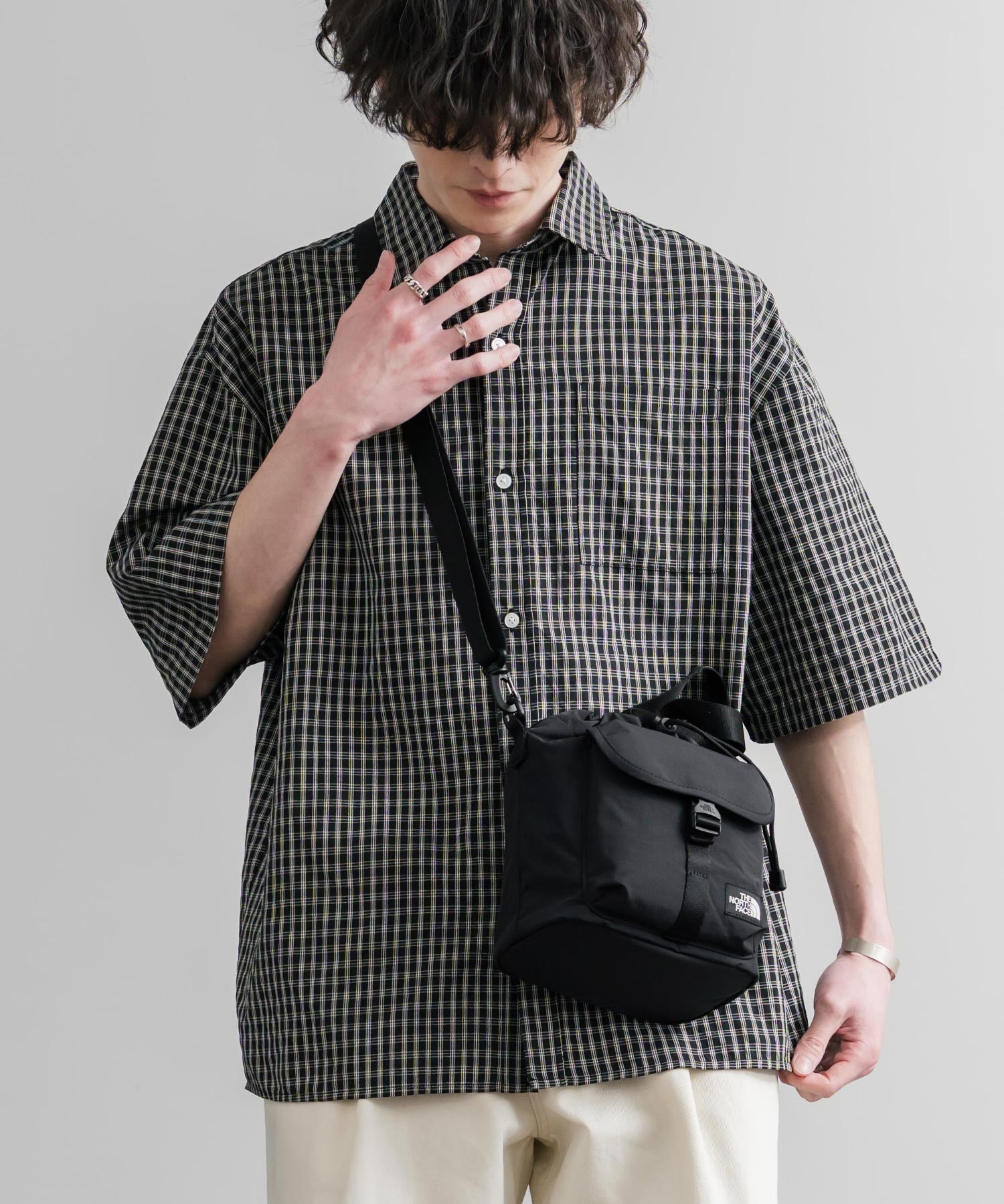 THE NORTH FACE ザ・ノースフェイス BREEZE BUCKET BAG 巾着型ショルダーバッグ/ハンドバッグ 15875