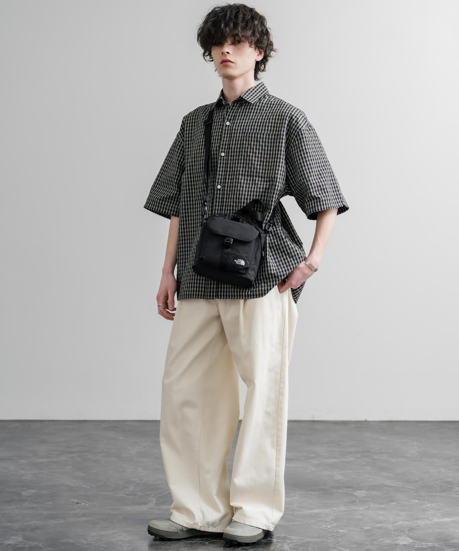 THE NORTH FACE ザ・ノースフェイス BREEZE BUCKET BAG 巾着型ショルダーバッグ/ハンドバッグ 15875