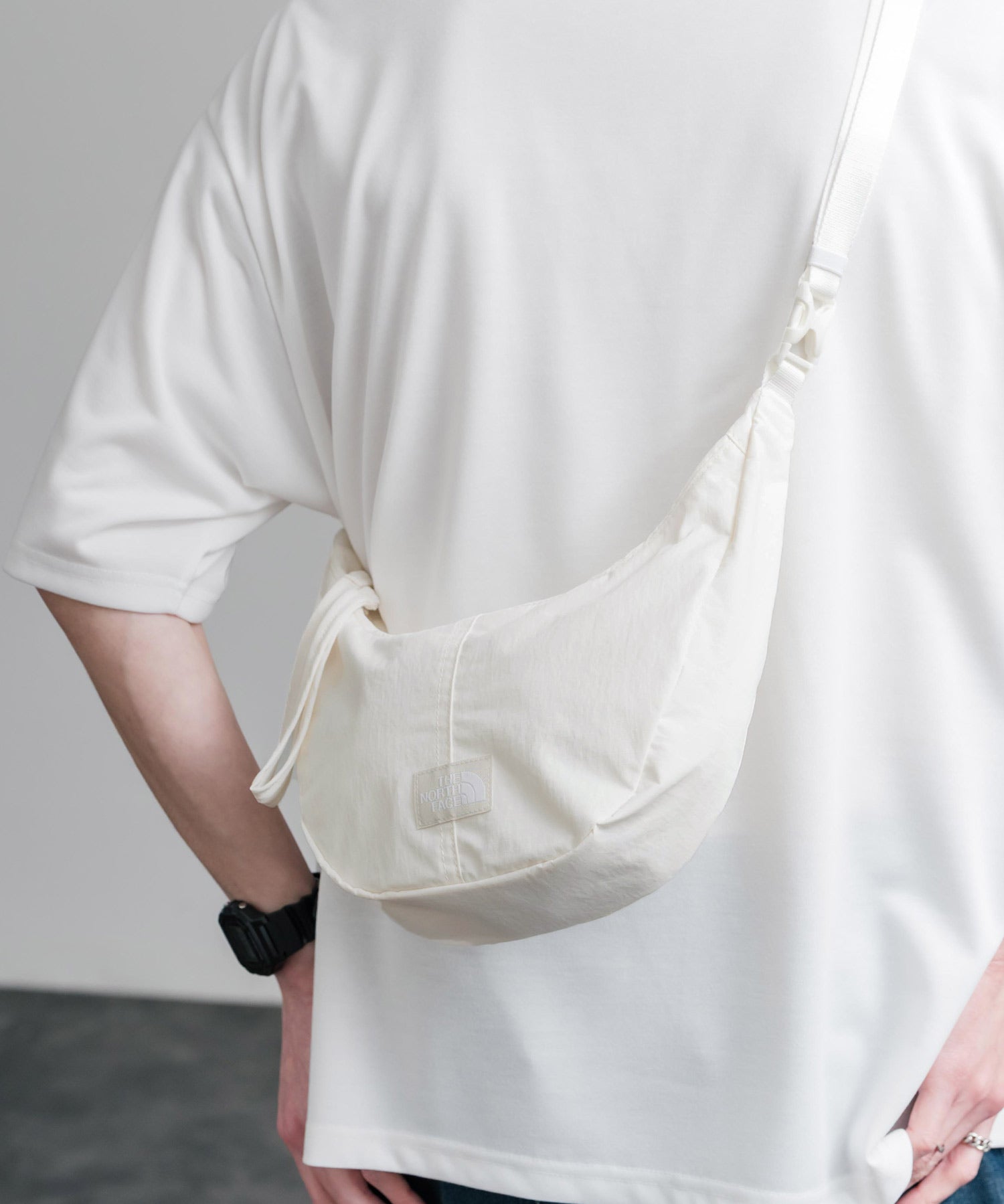 THE NORTH FACE ザ・ノースフェイス URBAN TOTE BAG MINI 2WAYワンポイントロゴショルダーバッグ/ハンドバッグ 15876