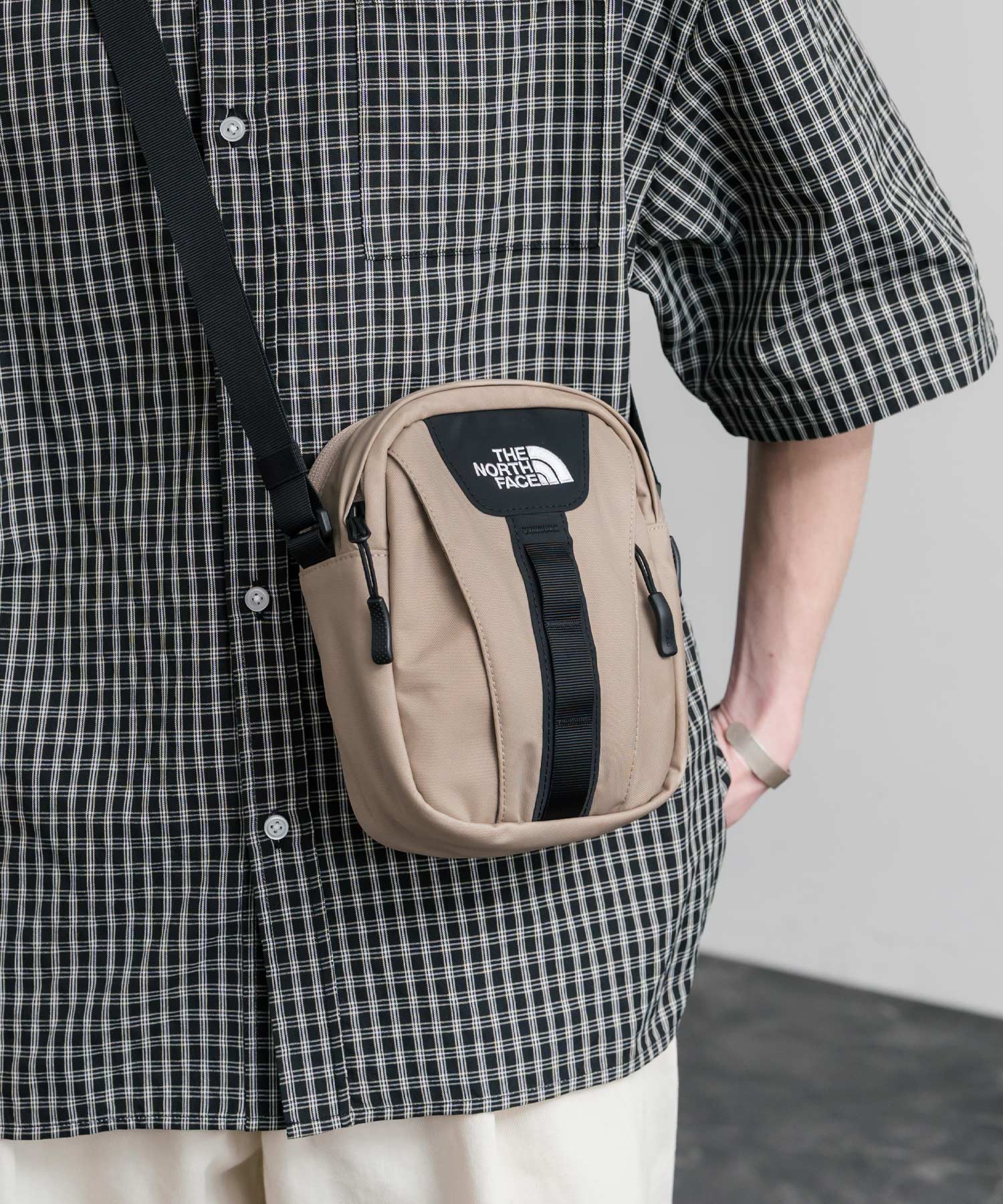 THE NORTH FACE ザ・ノースフェイス BIG SHOT CROSS BAG ワンポイント