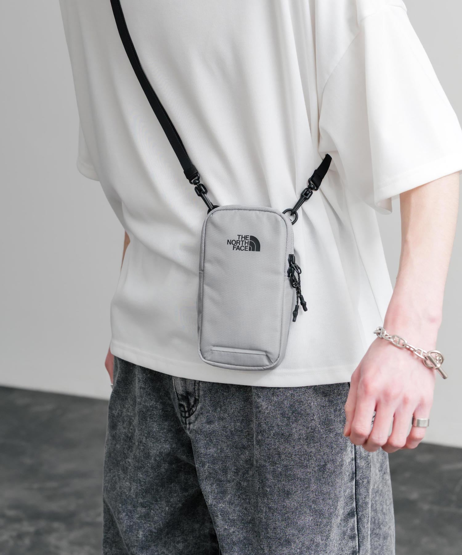 THE NORTH FACE ザ・ノースフェイス ASCEND MULTI TREKKING POUCH ワンポイントロゴミニショルダーバッグ 15879