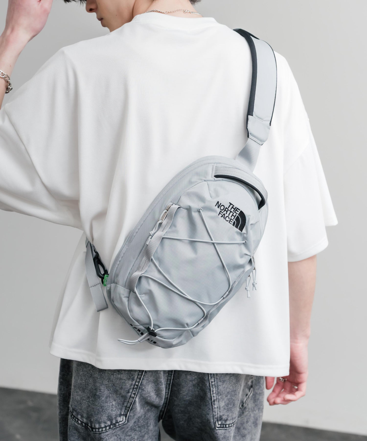 THE NORTH FACE BOREALIS SLING BAG ロゴ刺繍クロスボディバッグ 15880
