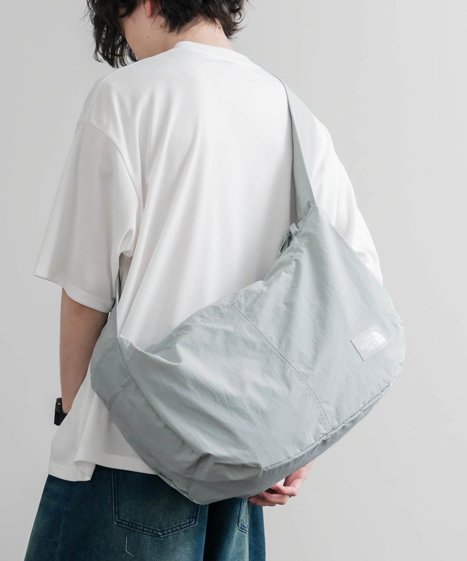THE NORTH FACE ザ・ノースフェイス URBAN BIG SHOULDER BAG ミニポーチ付きワンポイントロゴショルダーバッグ 15882