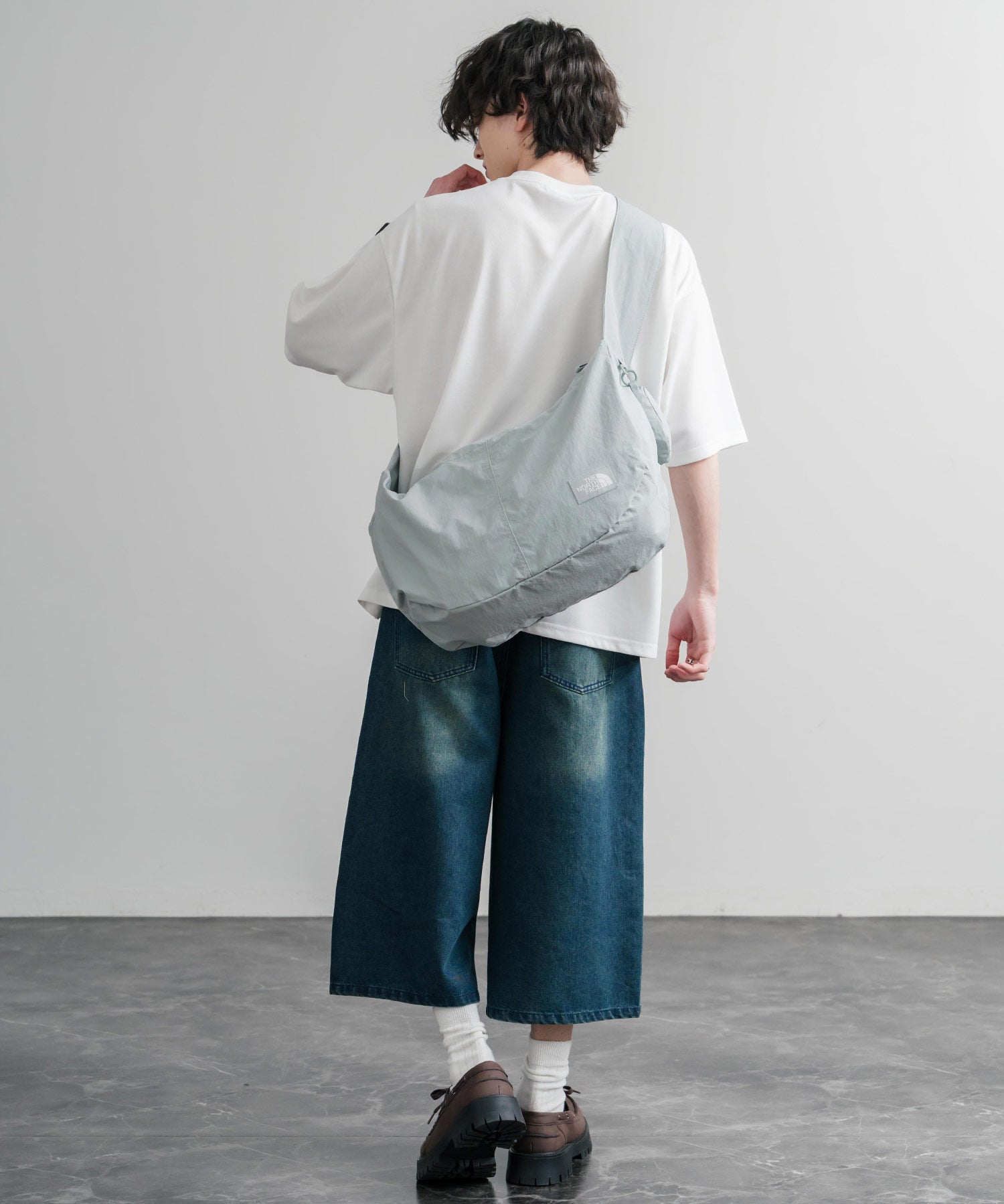 THE NORTH FACE ザ・ノースフェイス URBAN BIG SHOULDER BAG ミニポーチ付きワンポイントロゴショルダーバッグ 15882