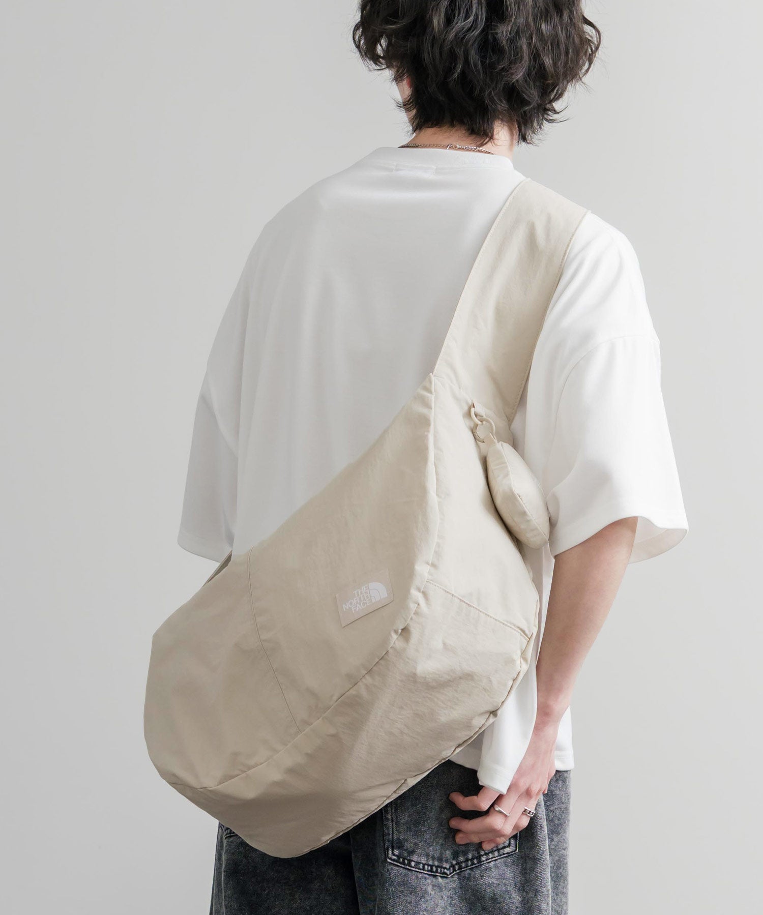 THE NORTH FACE ザ・ノースフェイス URBAN BIG SHOULDER BAG ミニポーチ付きワンポイントロゴショルダーバッグ 15882
