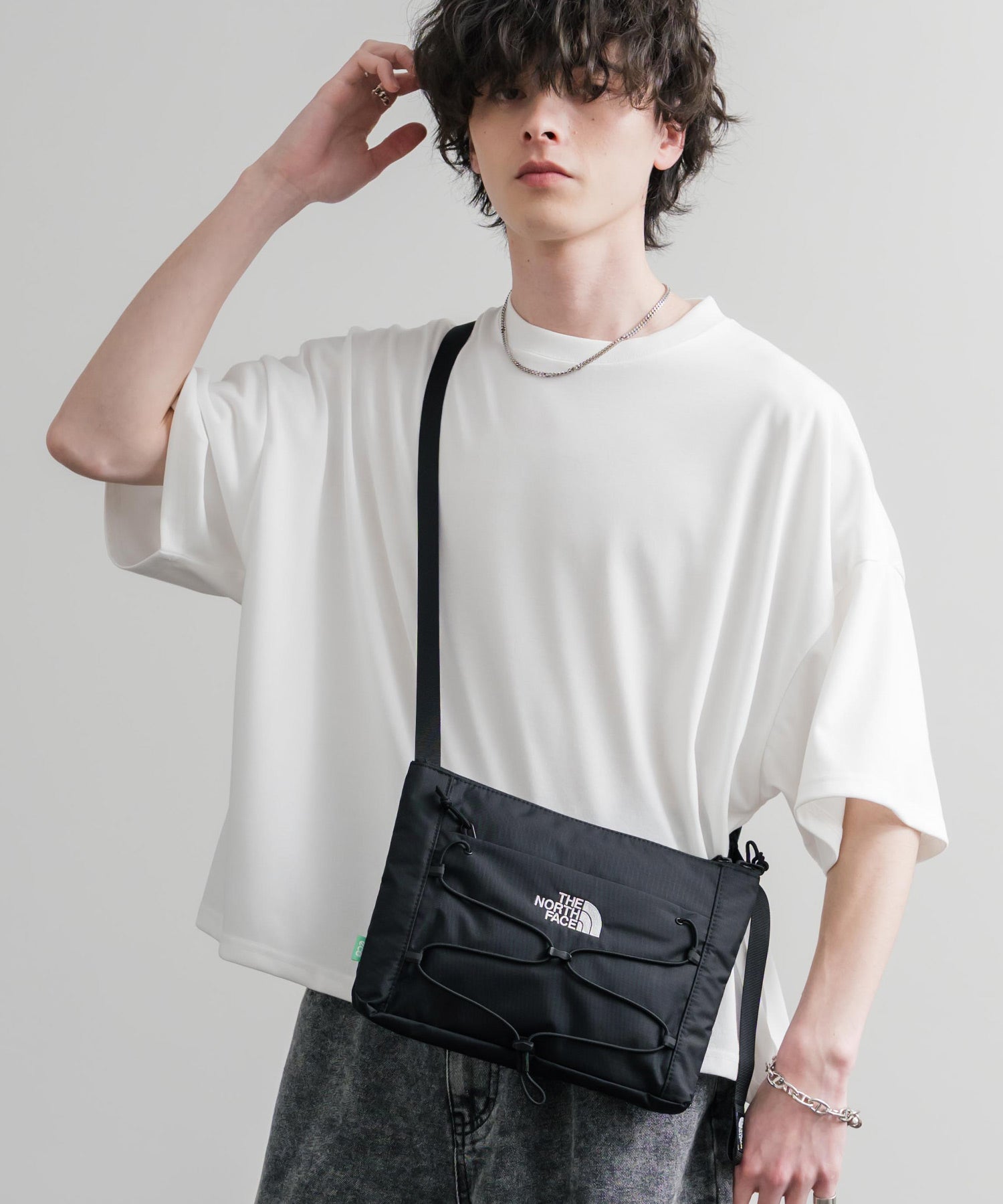 THE NORTH FACE ザ・ノースフェイス BOREALIS SLIM CROSS BAG ワンポイントロゴサコッシュ/ショルダーバッグ 15884