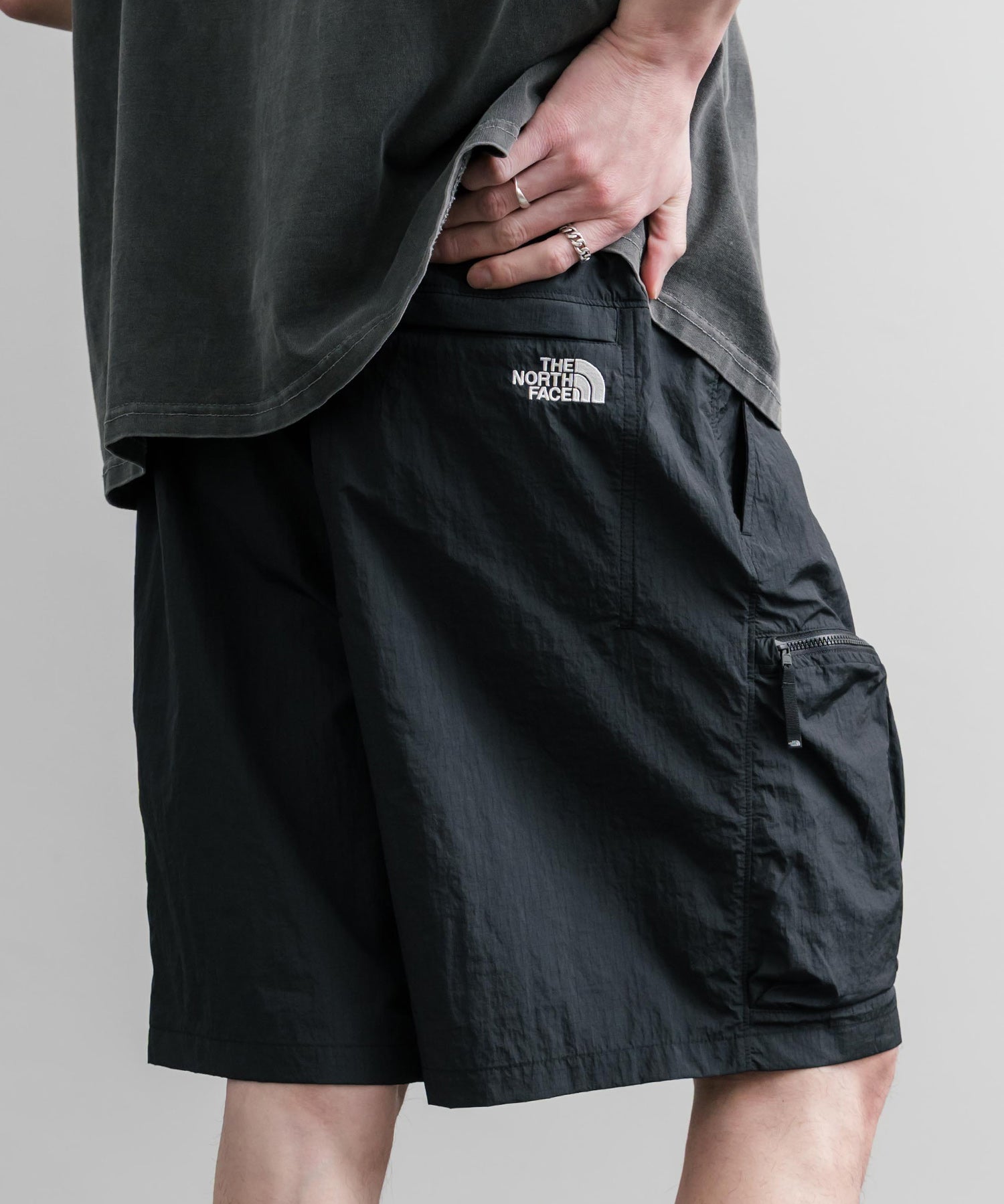 THE NORTH FACE WORKWAY SHORTS 接触冷感ロゴ刺繍ショートワイドパンツ 15892