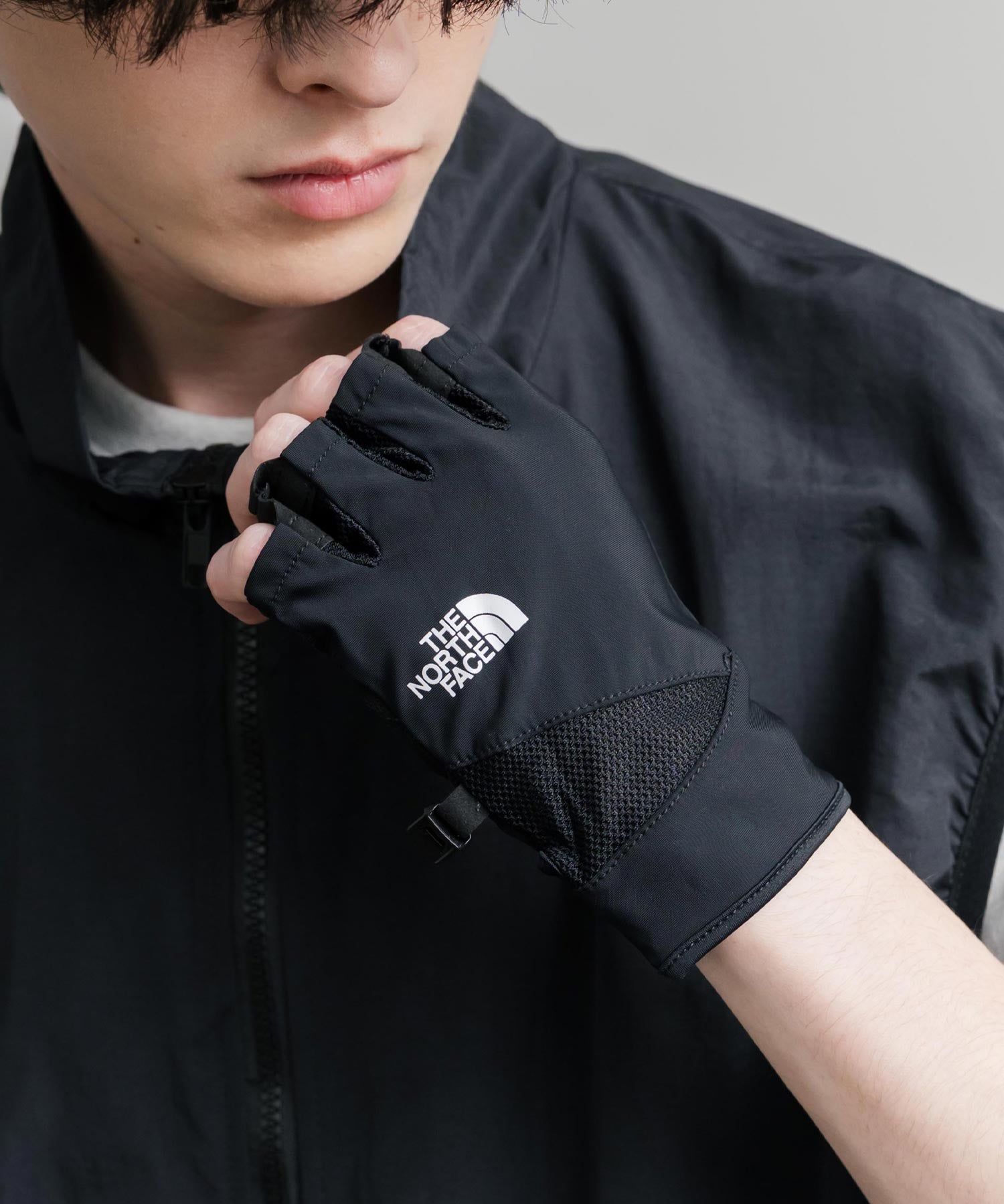 THE NORTH FACE ザ・ノースフェイス COOL LIGHT HALF GLOVE スマホ対応 ワンポイントロゴクールライトハーフグローブ/指なし手袋 15894