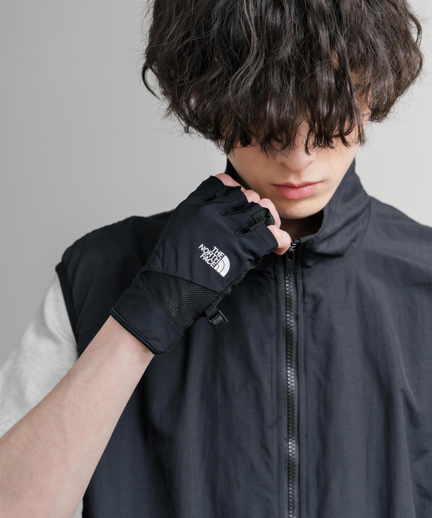 THE NORTH FACE ザ・ノースフェイス COOL LIGHT HALF GLOVE スマホ対応 ワンポイントロゴクールライトハーフグローブ/指なし手袋 15894