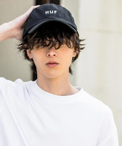 HUF ハフ HUF SET OG CV 6 PANEL HAT ワンポイントロゴ刺繍6パネルカーブベースボールキャップ 15898