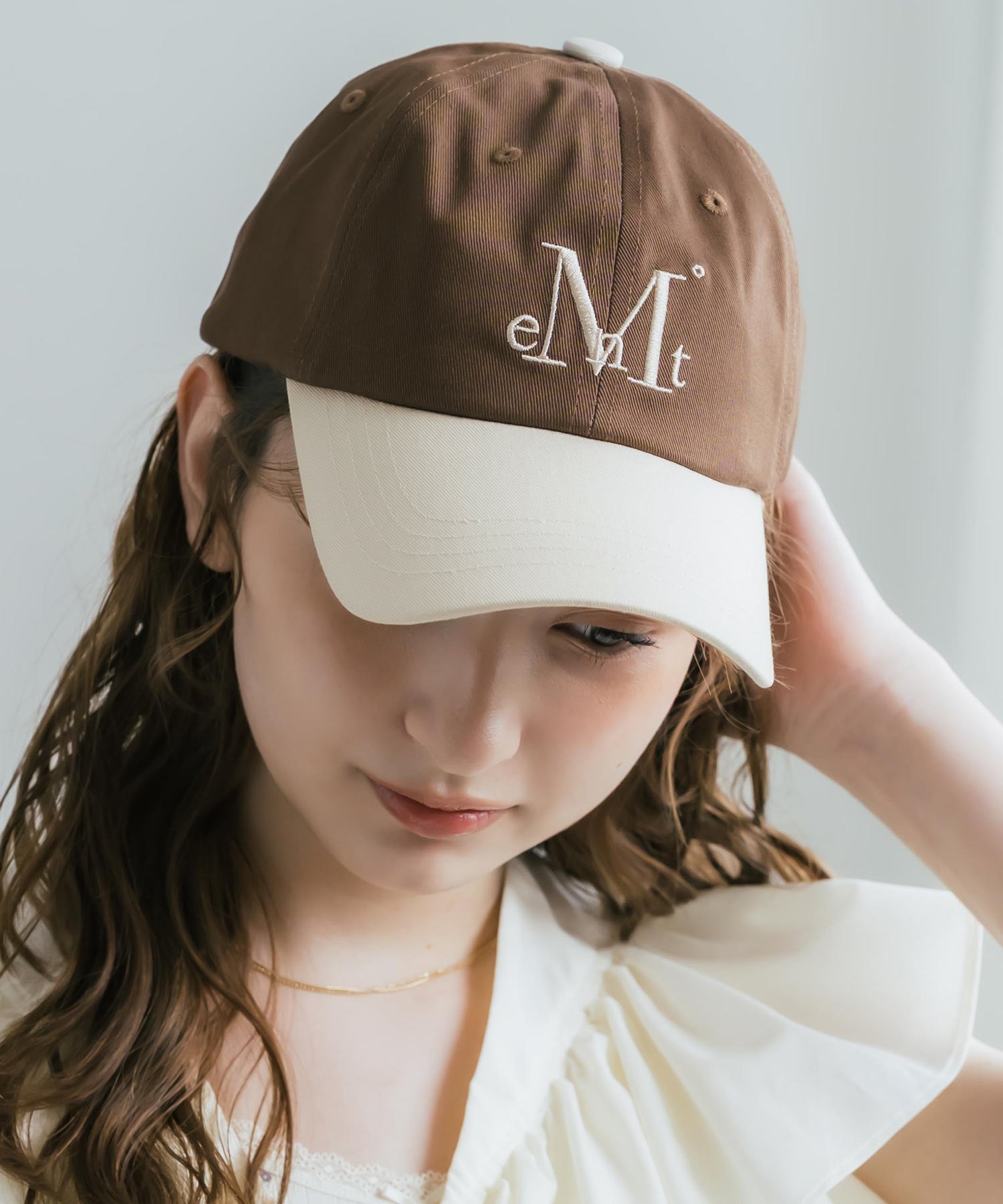 MUCENT SIGNATURE BALL CAP ロゴ刺繍ベースボールキャップ 15901