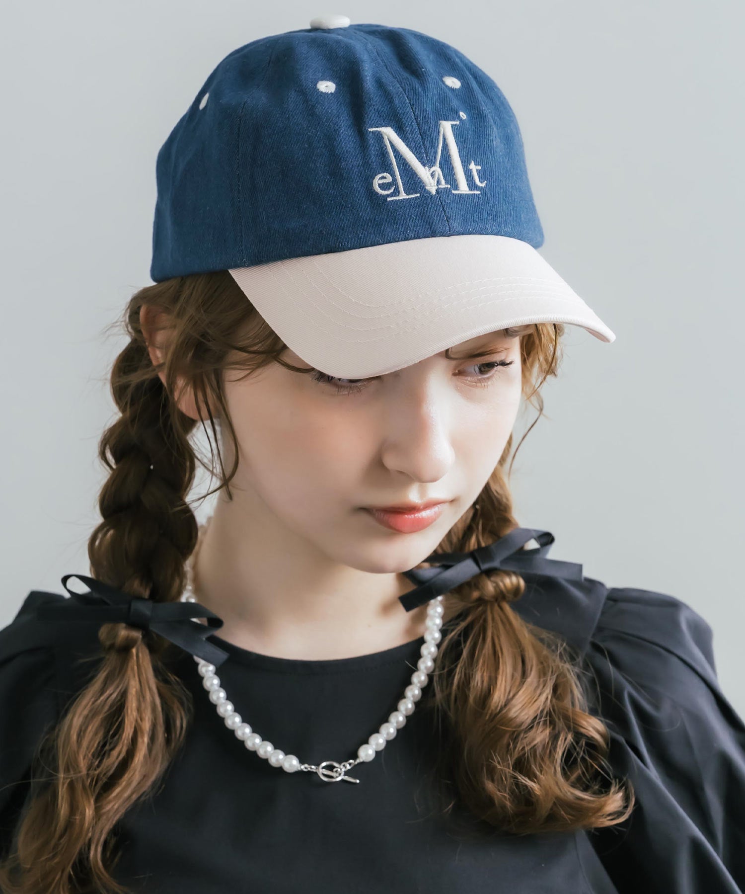 MUCENT SIGNATURE BALL CAP ロゴ刺繍ベースボールキャップ 15901