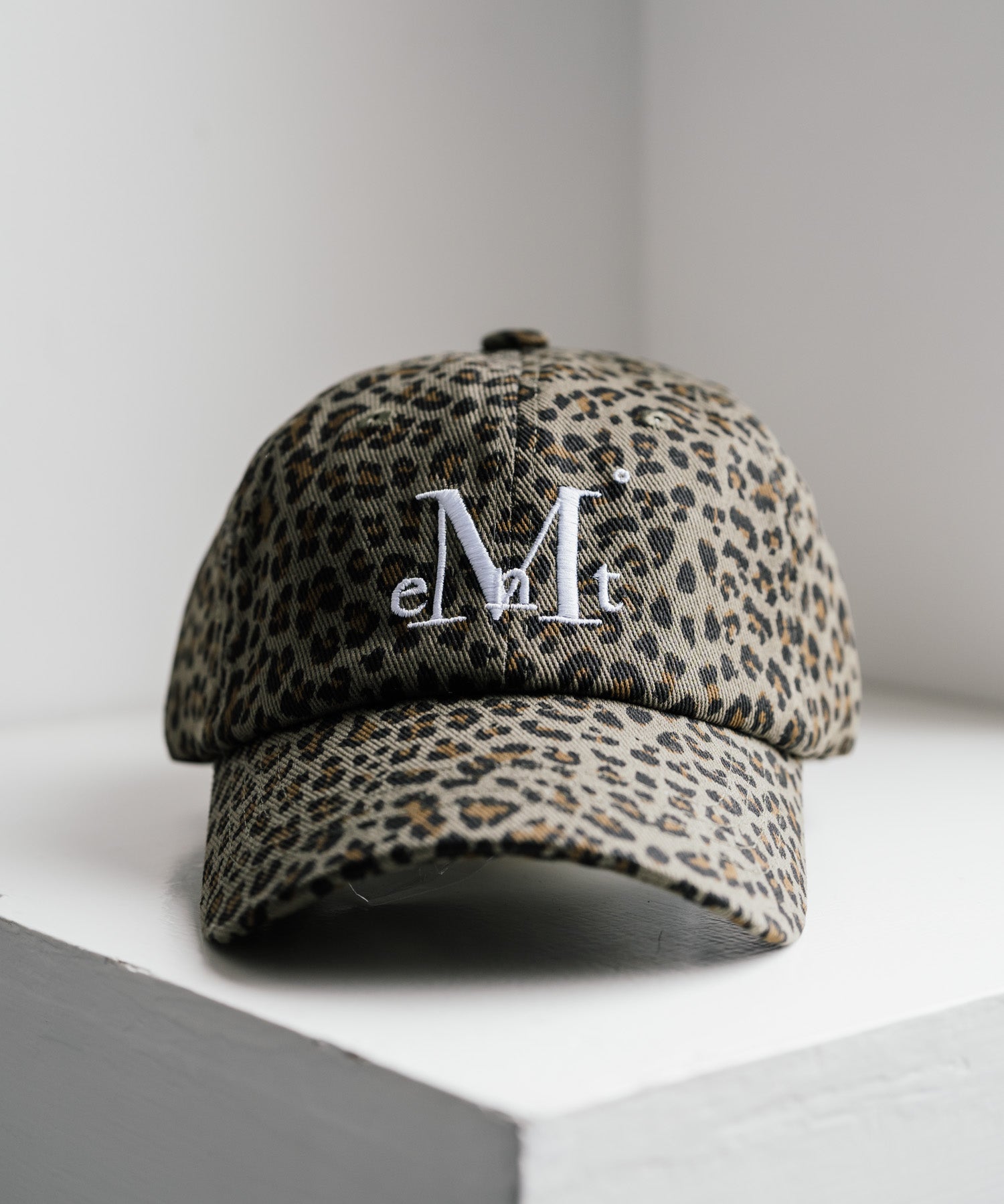 MUCENT SIGNATURE BALL CAP ロゴ刺繍ベースボールキャップ 15901