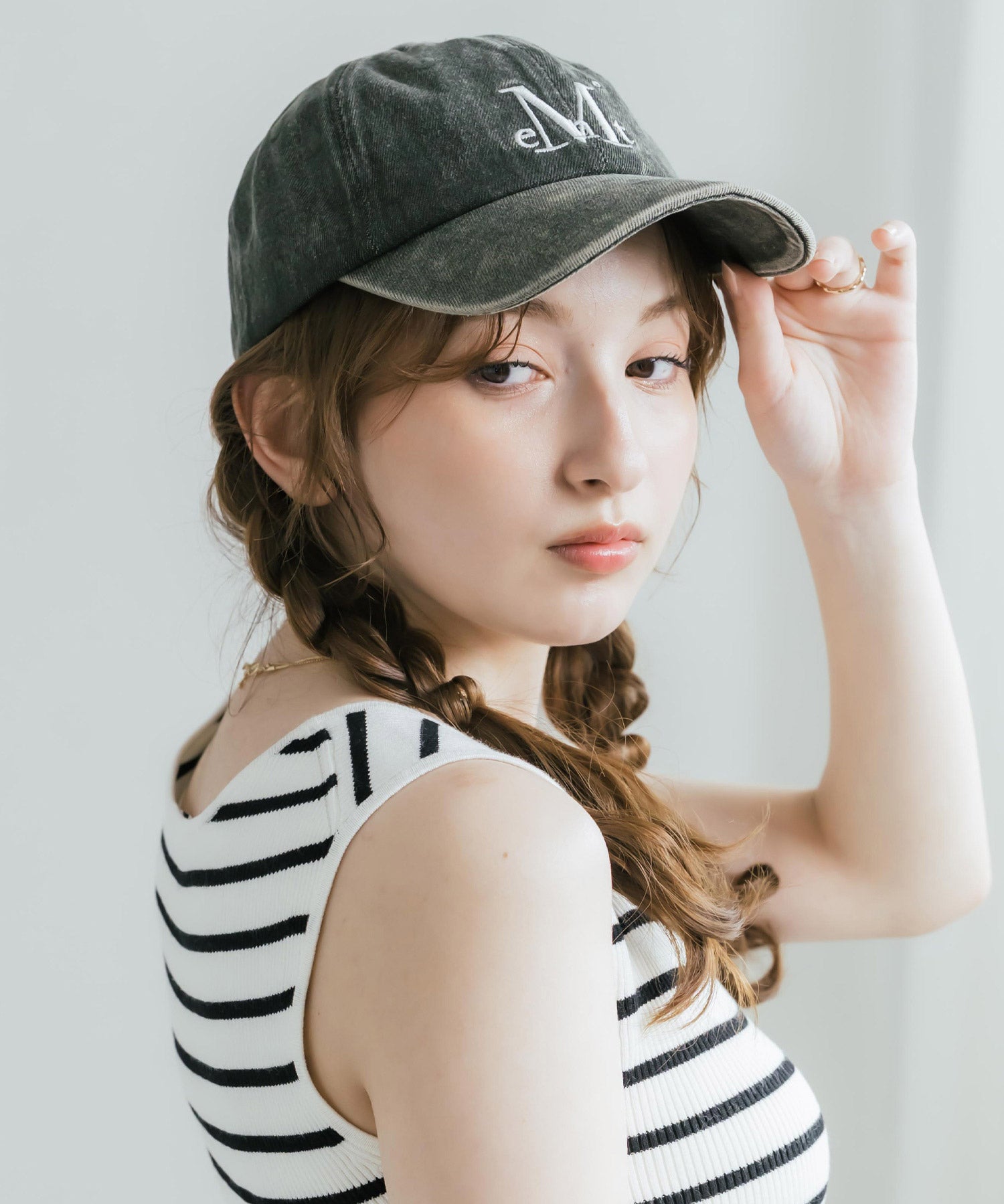 MUCENT SIGNATURE BALL CAP ロゴ刺繍ベースボールキャップ 15901