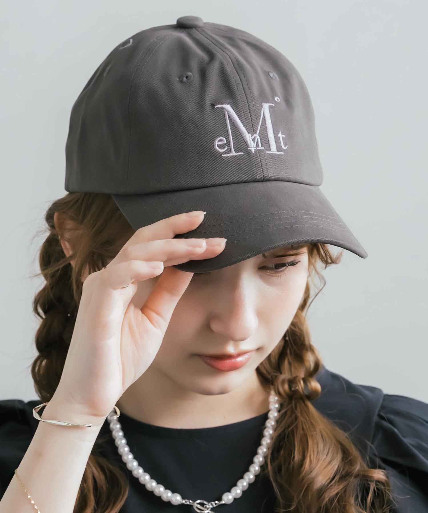 MUCENT SIGNATURE BALL CAP ロゴ刺繍ベースボールキャップ 15901