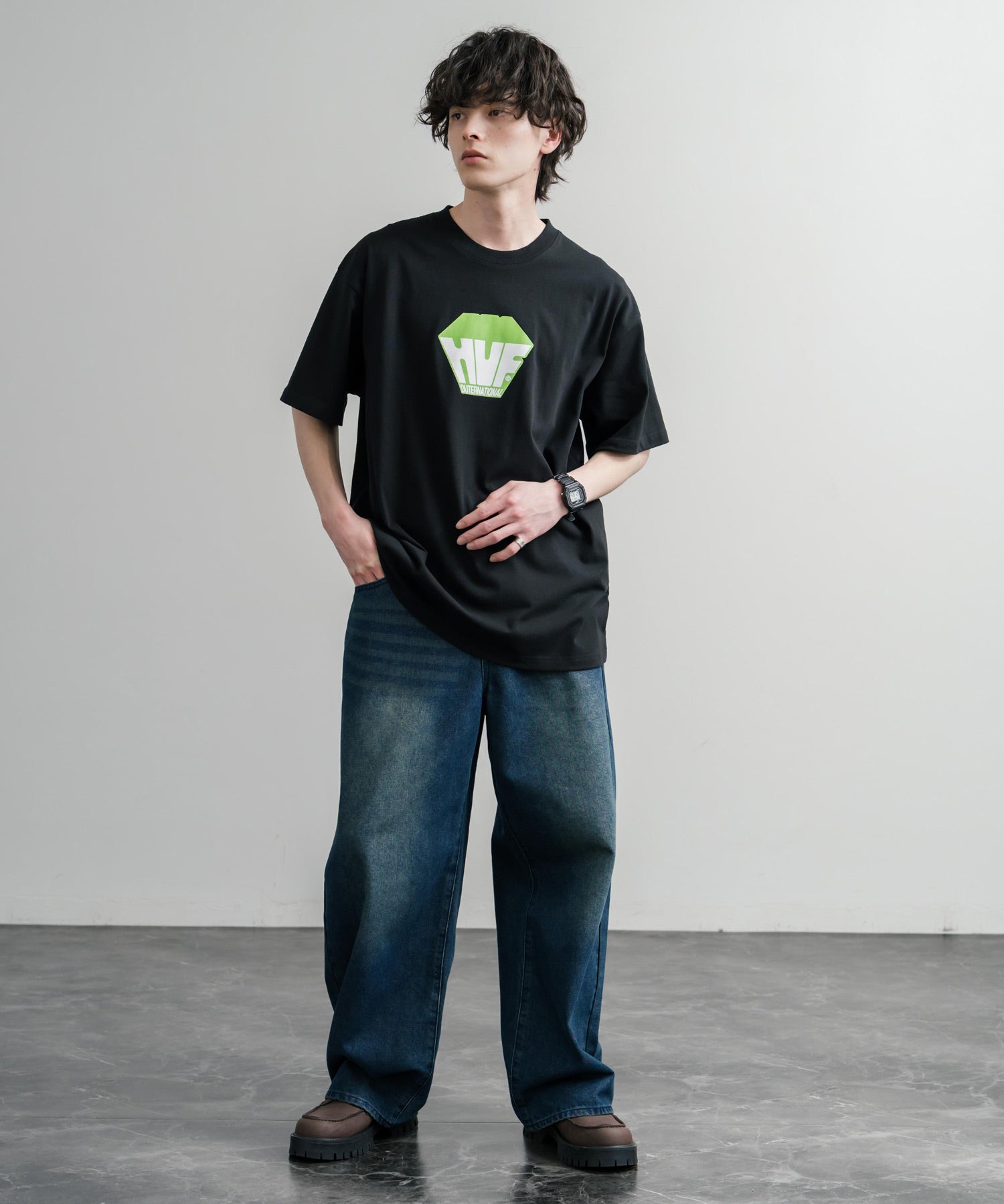 HUF ハフ オーバーサイズ ポケット プリント アソート半袖コットンTシャツ 15911