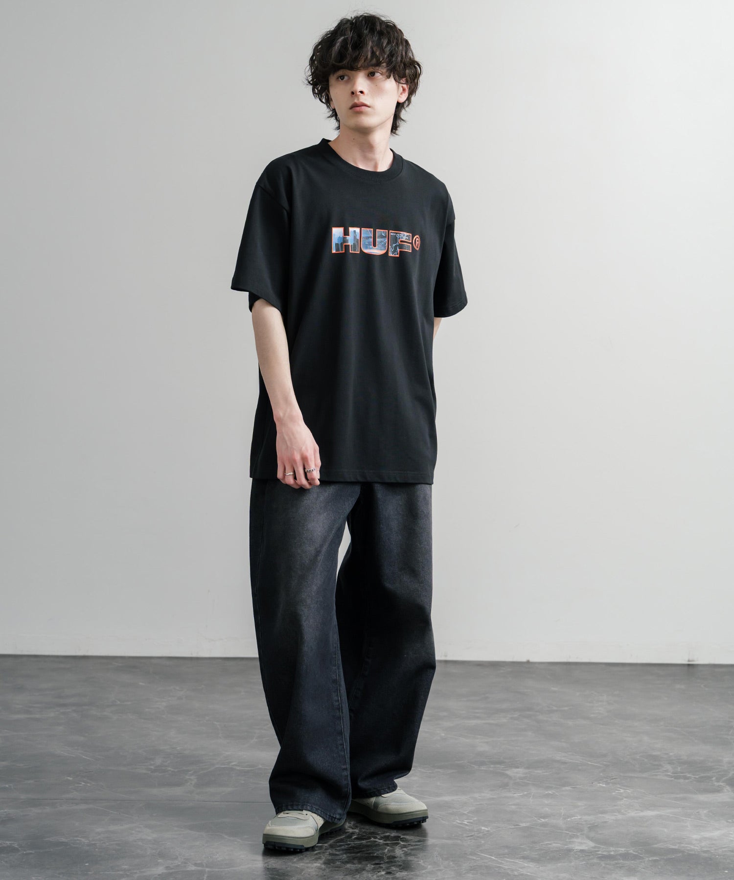 HUF ハフ オーバーサイズ ポケット プリント アソート半袖コットンTシャツ 15911