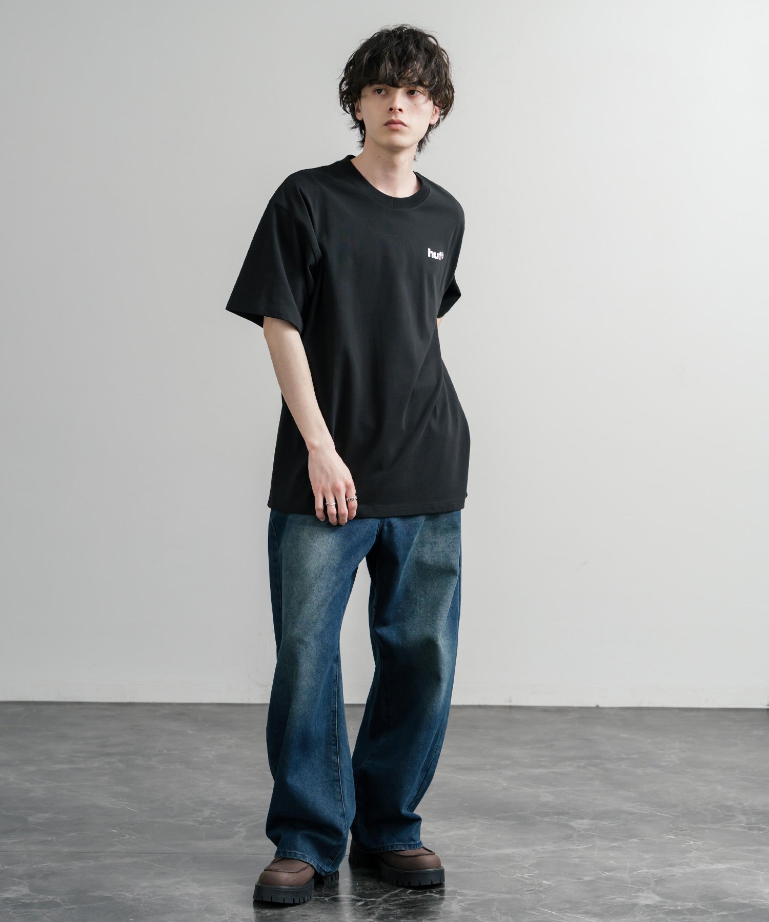 HUF ハフ オーバーサイズ ポケット プリント アソート半袖コットンTシャツ 15911