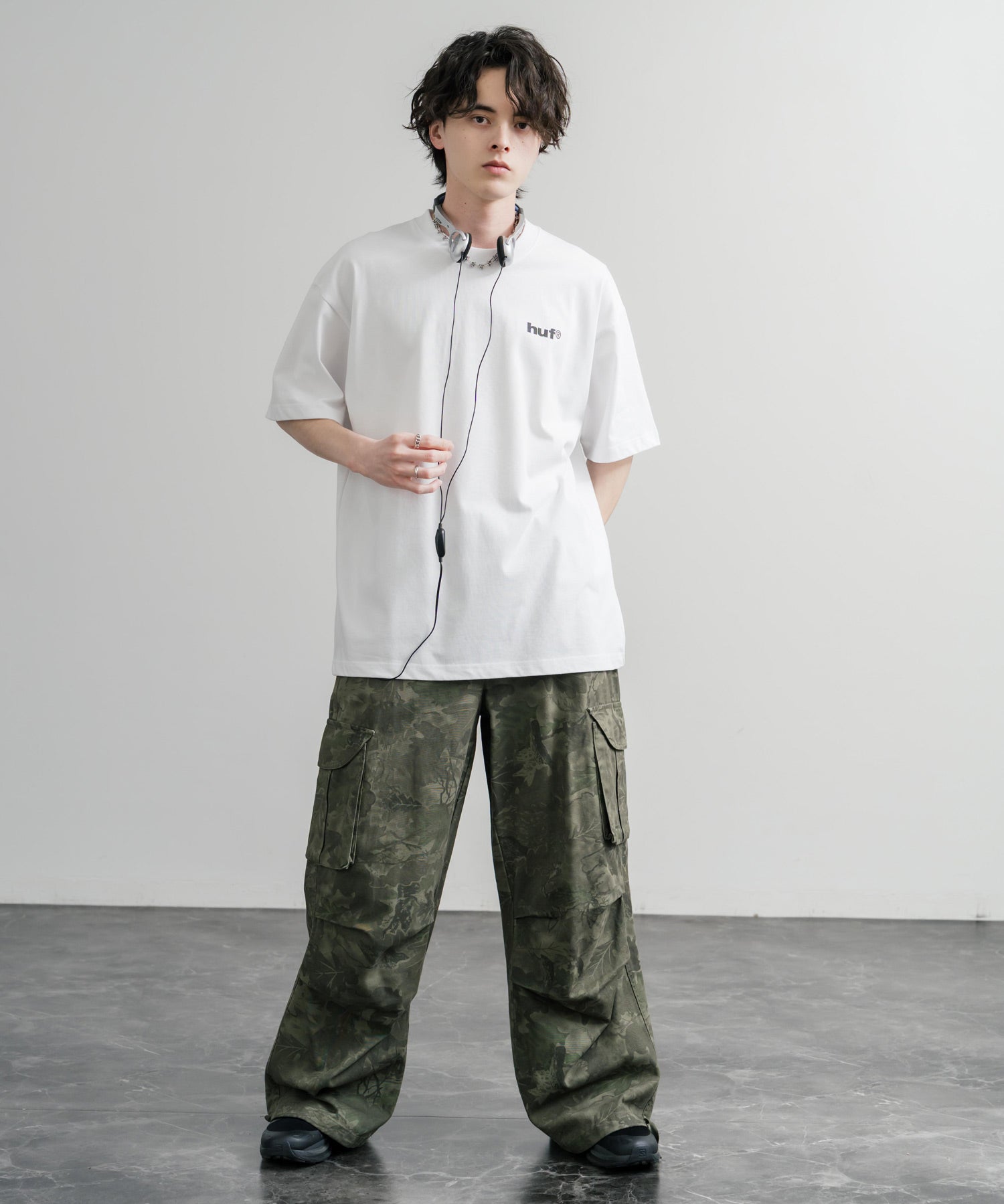 HUF ハフ オーバーサイズ ポケット プリント アソート半袖コットンTシャツ 15911