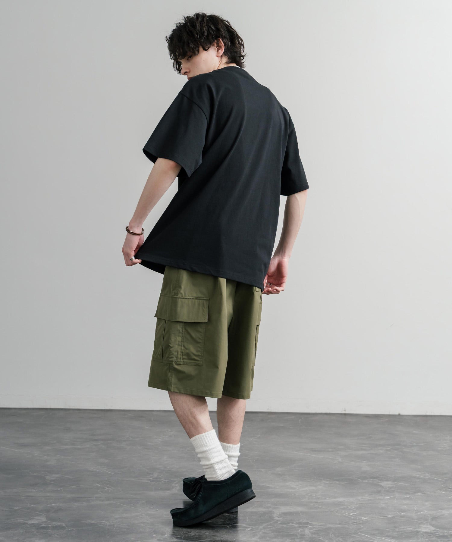 HUF ハフ オーバーサイズ ポケット プリント アソート半袖コットンTシャツ 15911