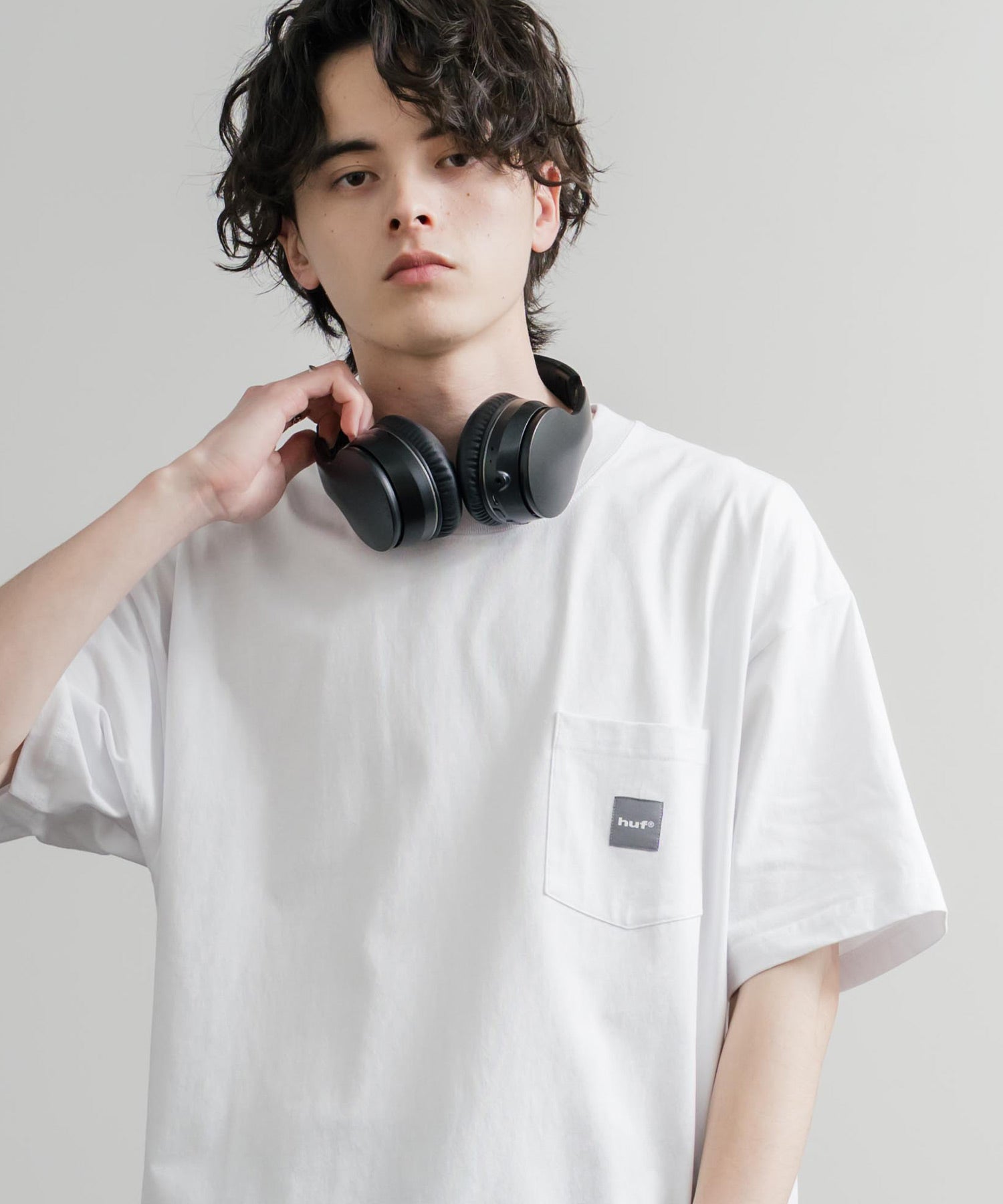 HUF ハフ オーバーサイズ ポケット プリント アソート半袖コットンTシャツ 15911