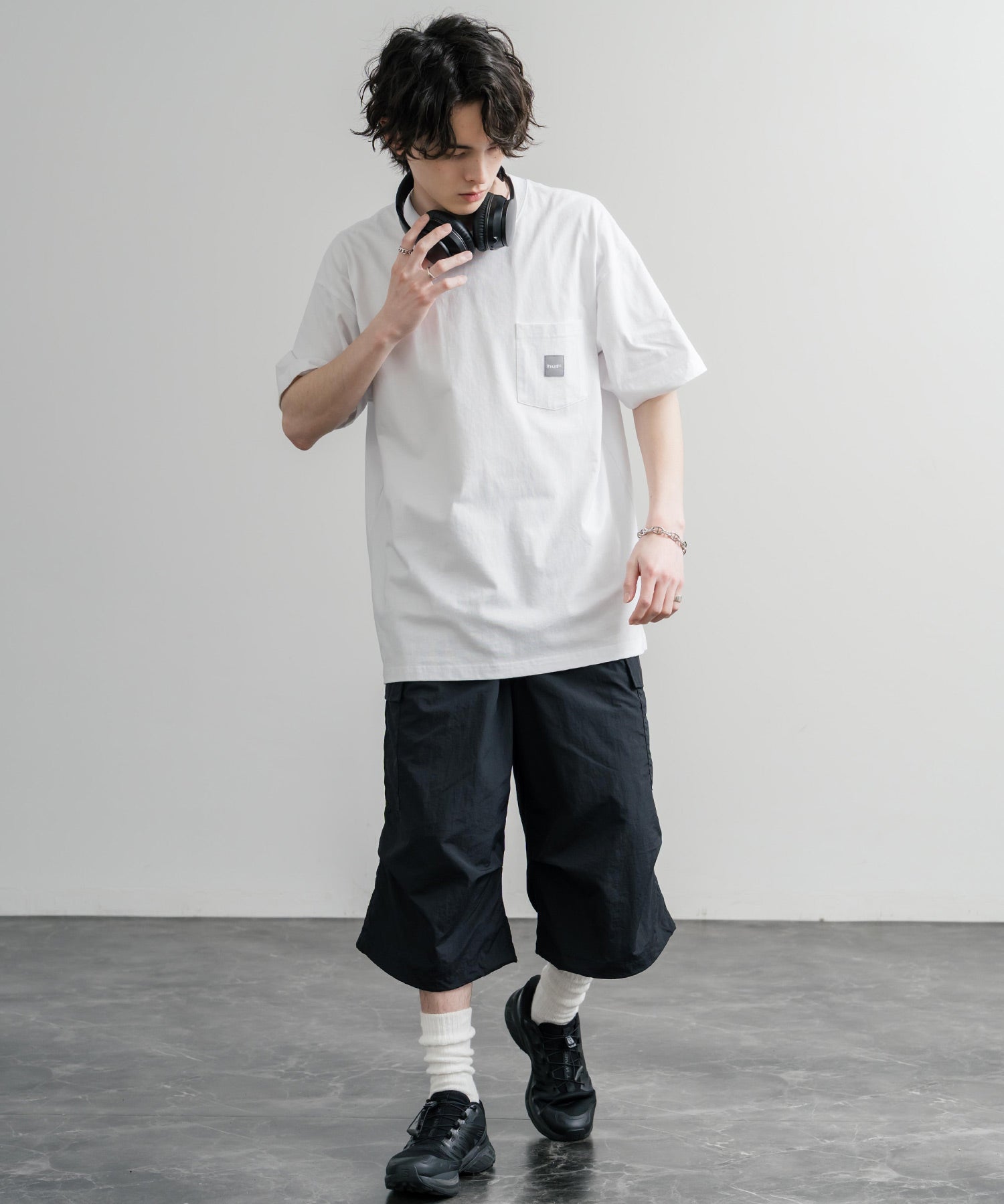 HUF ハフ オーバーサイズ ポケット プリント アソート半袖コットンTシャツ 15911