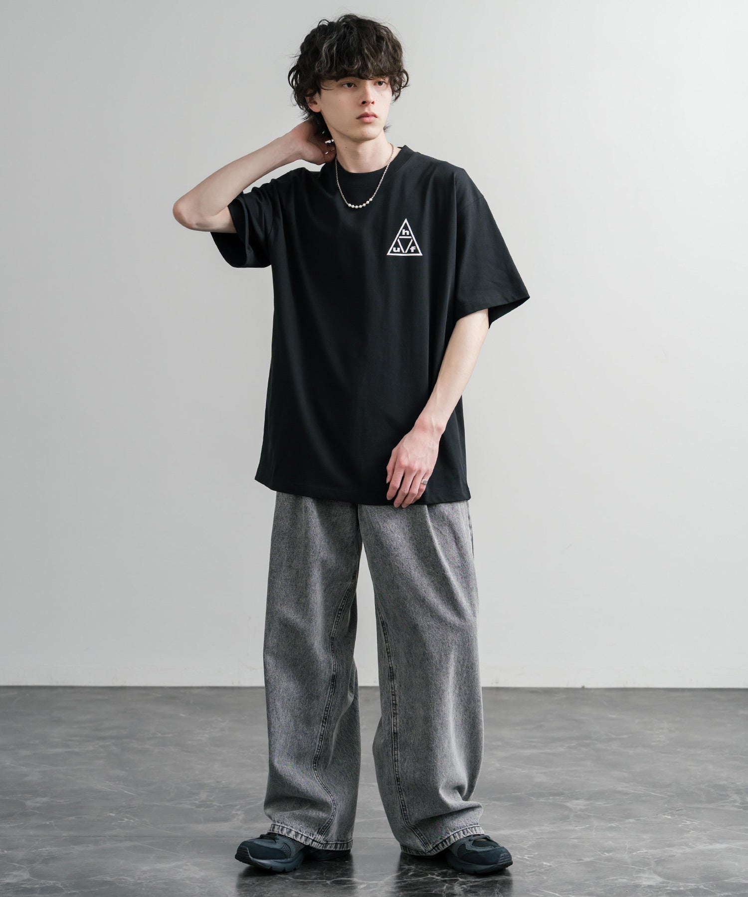 HUF ハフ オーバーサイズ ポケット プリント アソート半袖コットンTシャツ 15911