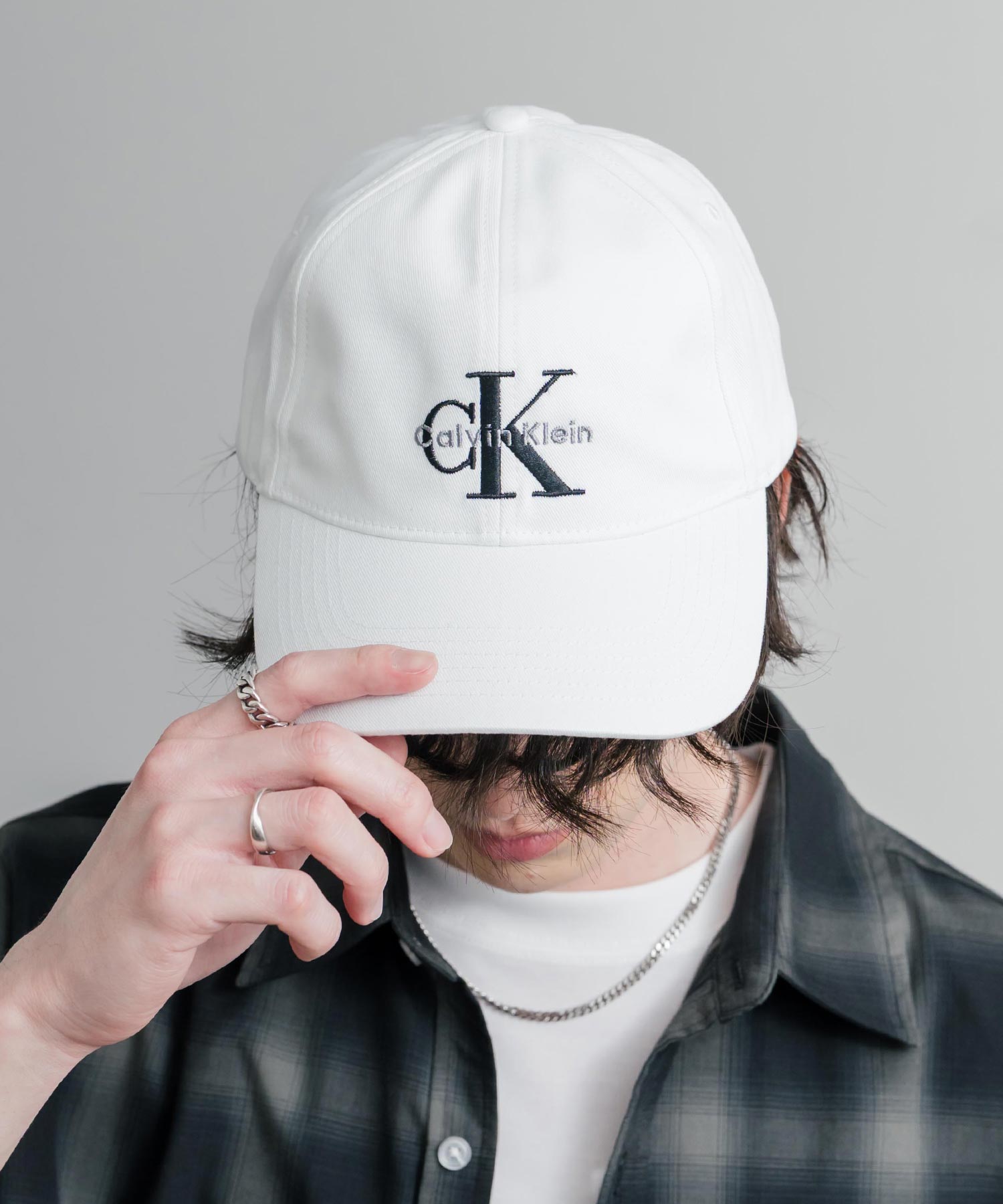 Calvin Klein カルバンクライン LOGO TWILL CAP ワンポイントロゴ刺繍6パネルベースボールキャップ 15931