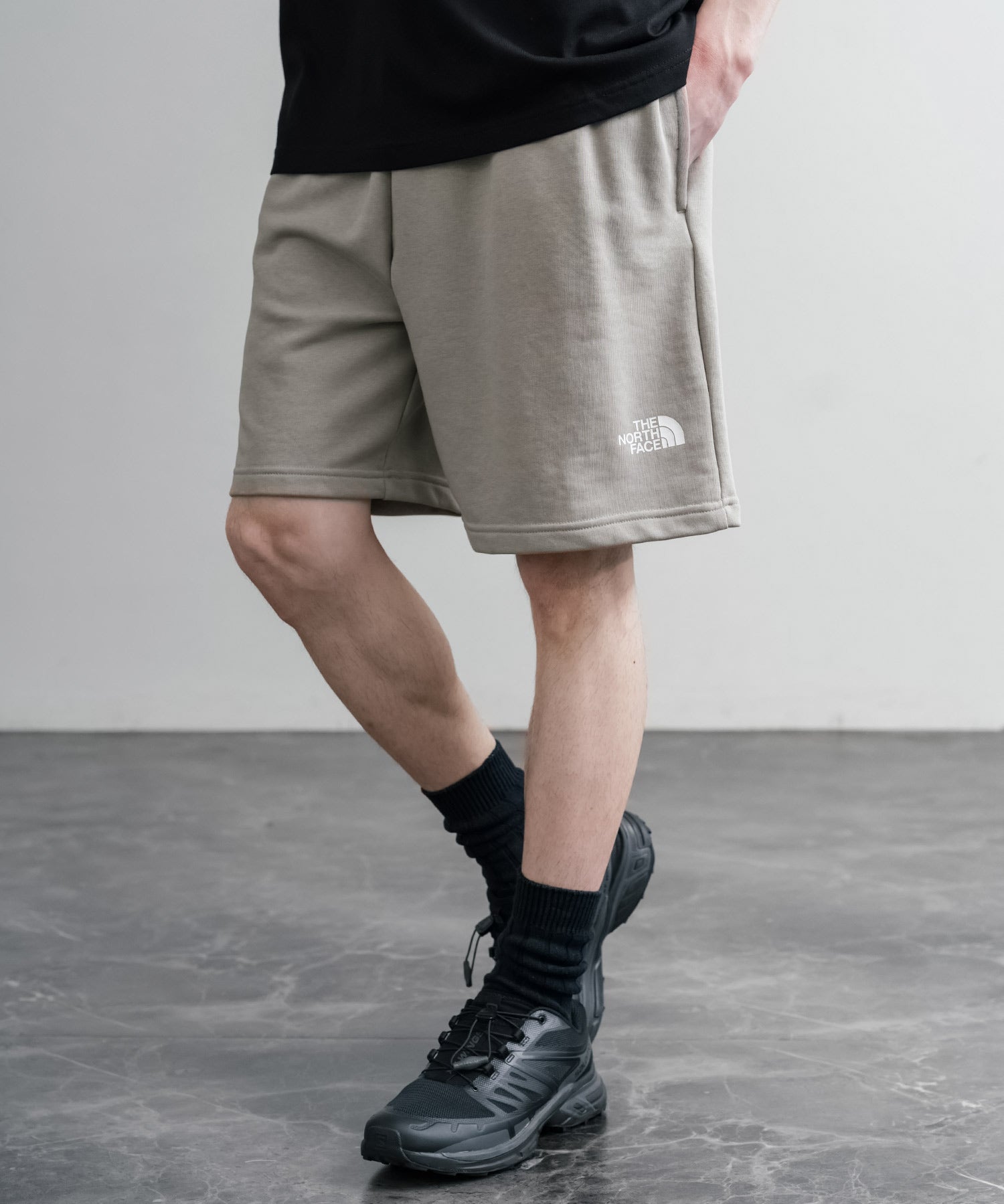 THE NORTH FACE ザ・ノースフェイス M SIMPLE DOME LIGHT REGULAR SHORTS レギュラーフィットスウェットショートパンツ 15933