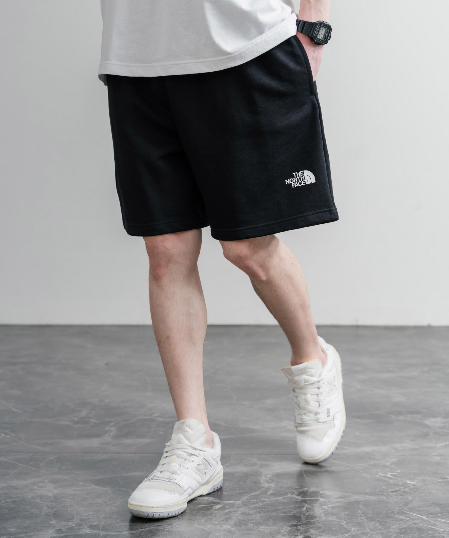 THE NORTH FACE ザ・ノースフェイス M SIMPLE DOME LIGHT REGULAR SHORTS レギュラーフィットスウェットショートパンツ 15933