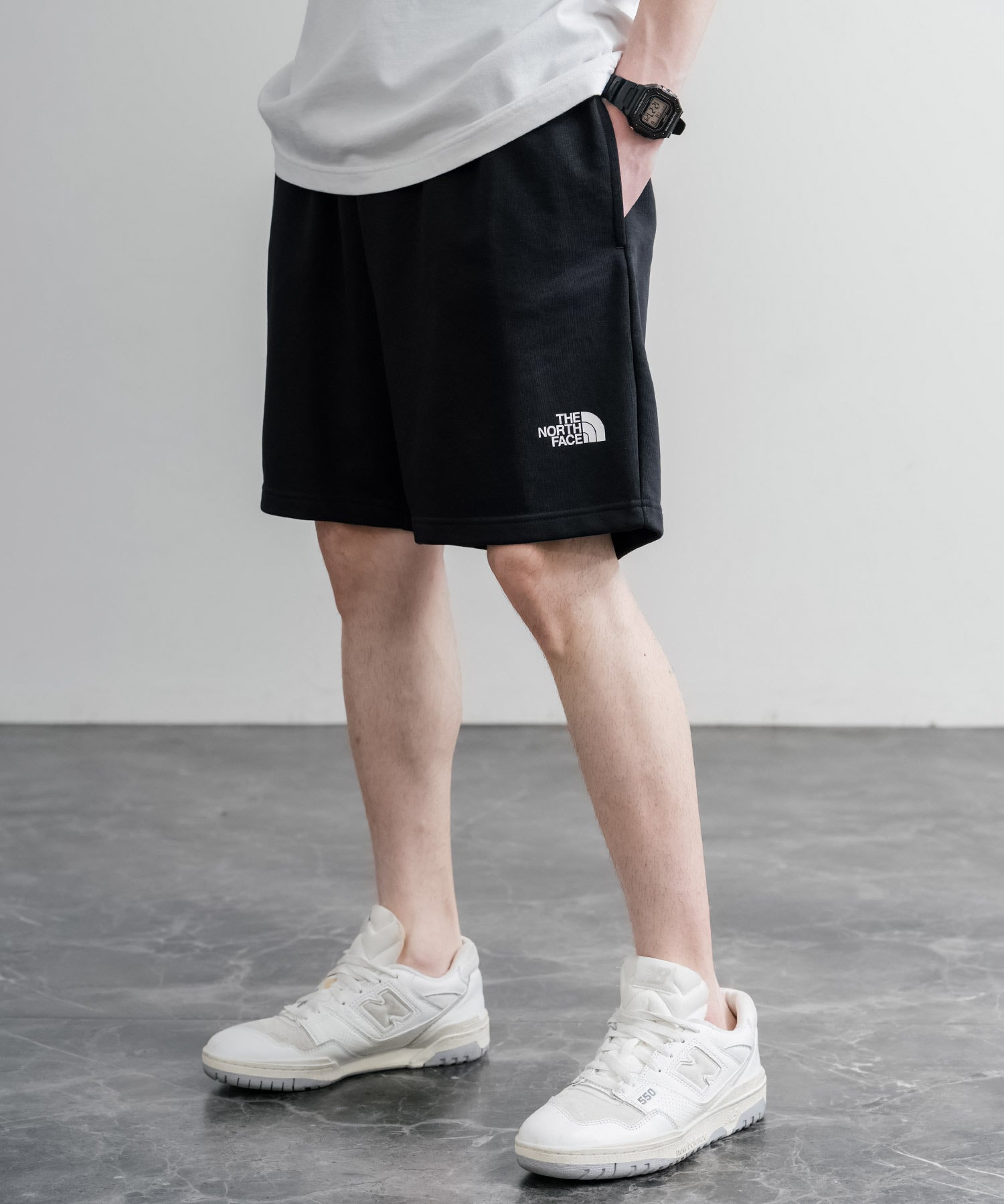 THE NORTH FACE ザ・ノースフェイス M SIMPLE DOME LIGHT REGULAR SHORTS レギュラーフィットスウェットショートパンツ 15933