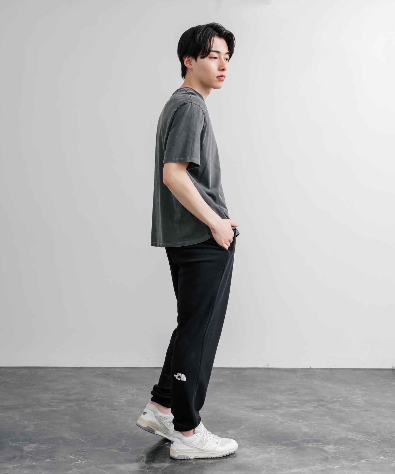 THE NORTH FACE ザ・ノースフェイス M S SIMPLE DOME LIGHT REGULAR TAPERED JOGGER レギュラーフィットテーパードスウェットジョガーパンツ 15934