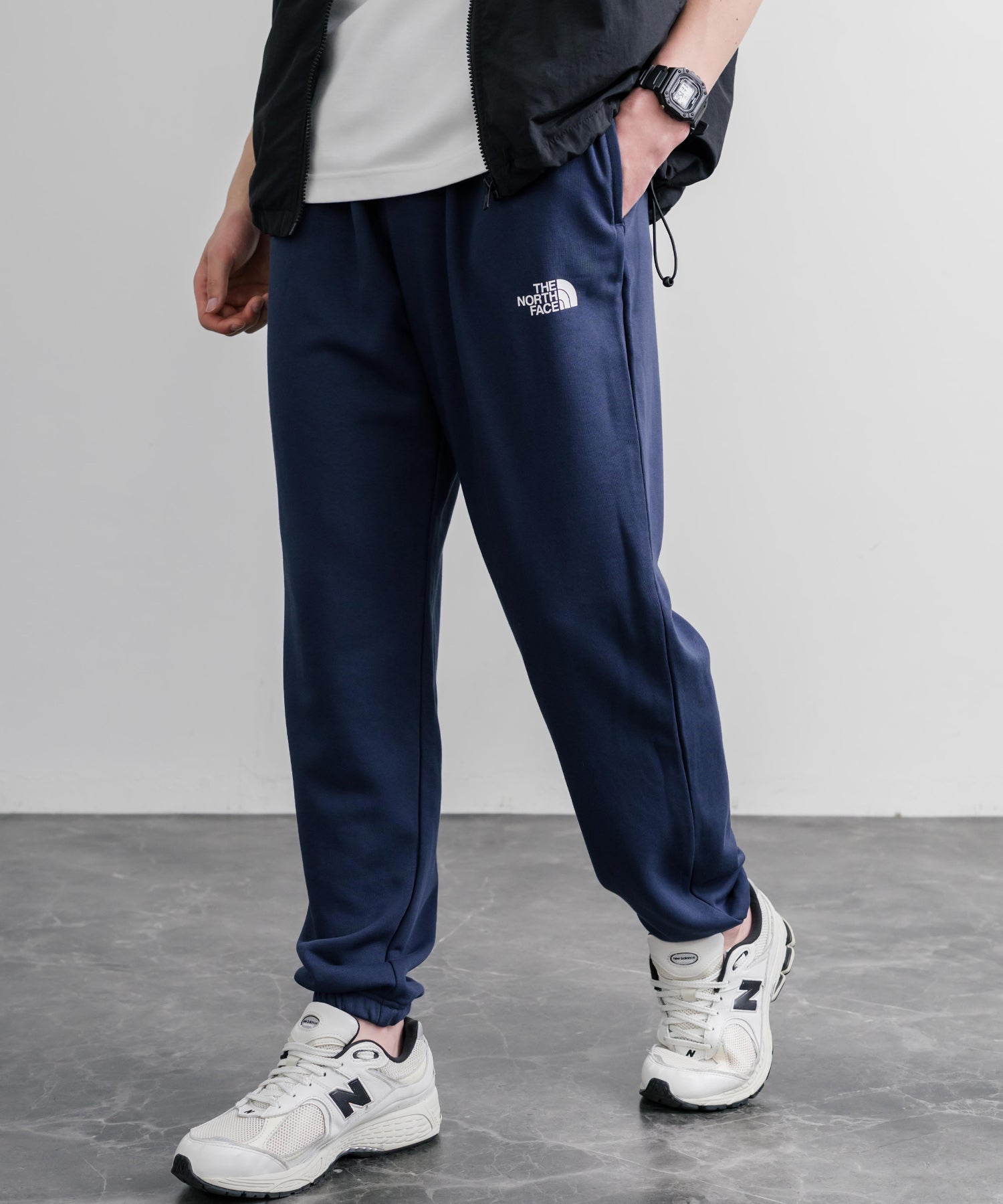 THE NORTH FACE ザ・ノースフェイス M S SIMPLE DOME LIGHT REGULAR TAPERED JOGGER レギュラーフィットテーパードスウェットジョガーパンツ 15934