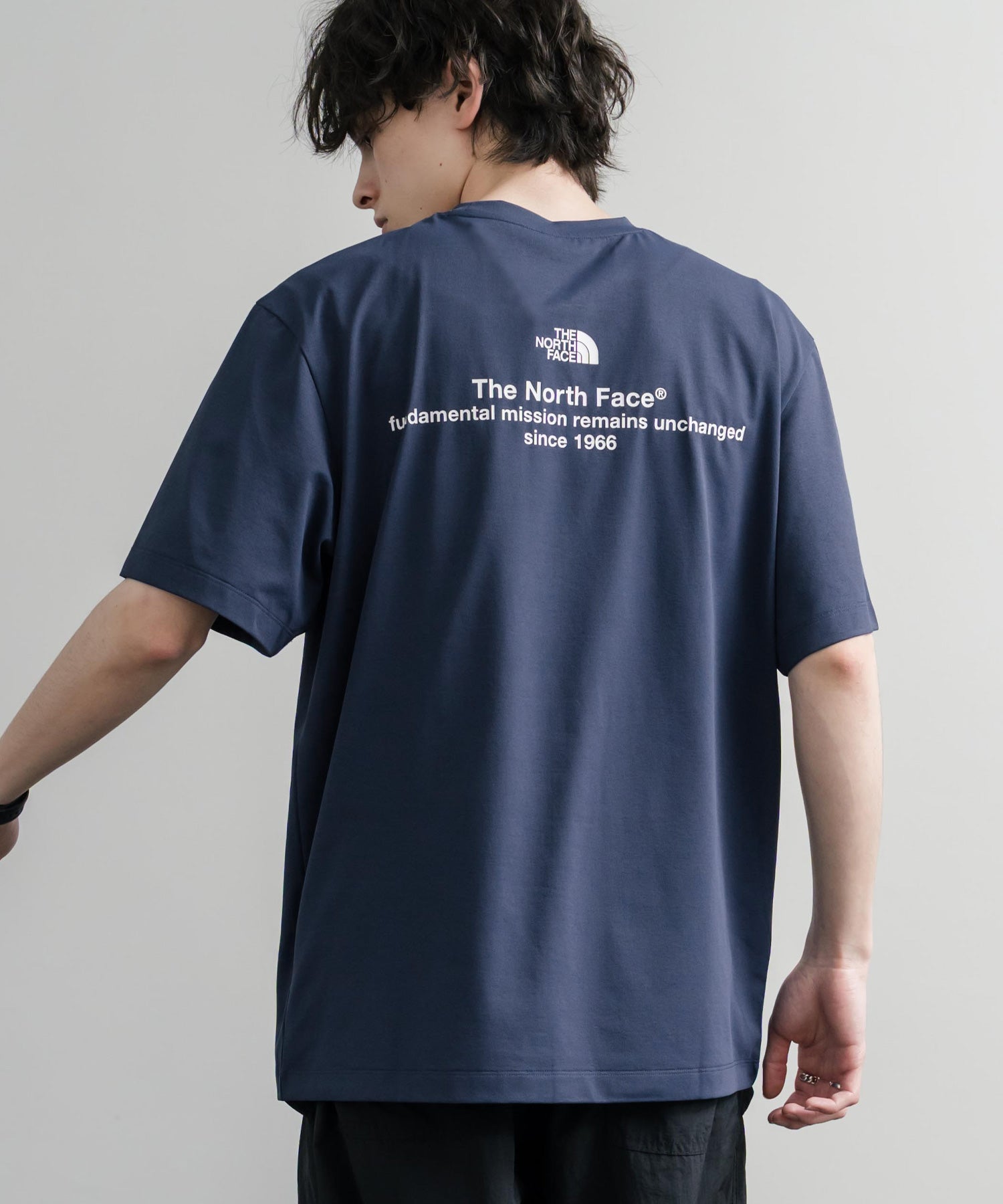 TEE レギュラーフィット半袖プリントTシャツ 15939