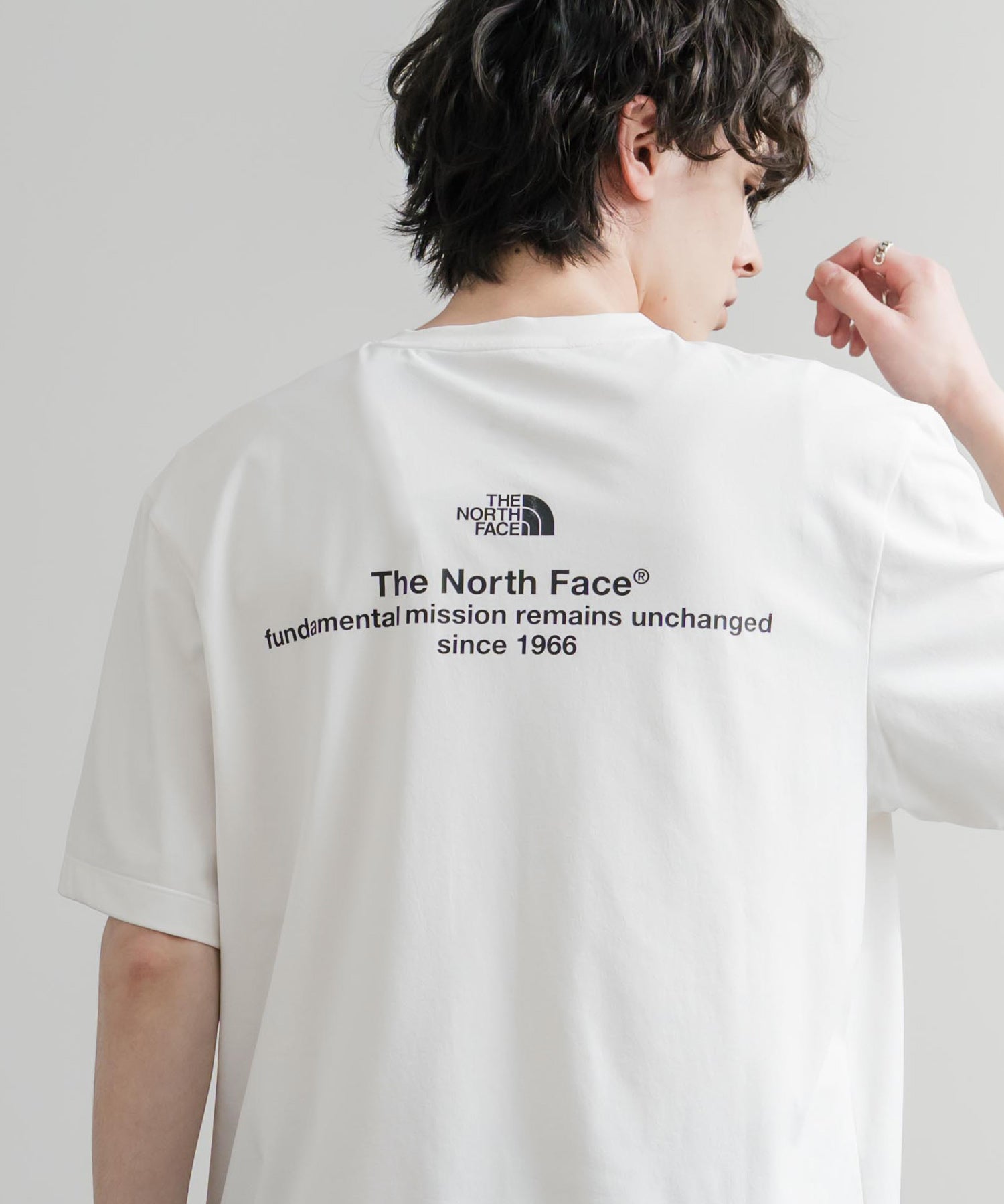 THE NORTH FACE ザ・ノースフェイス M'S MISSION S/S R/TEE レギュラーフィット半袖プリントTシャツ 15939