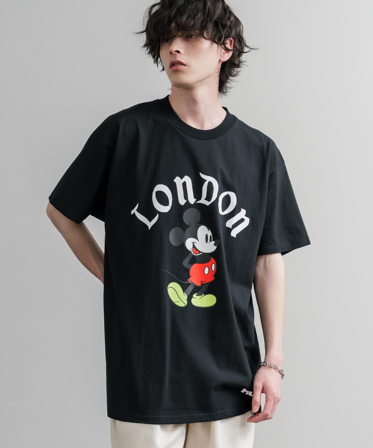 HUF ハフ オーバーサイズミッキーマウスワールドワイドプリント半袖T