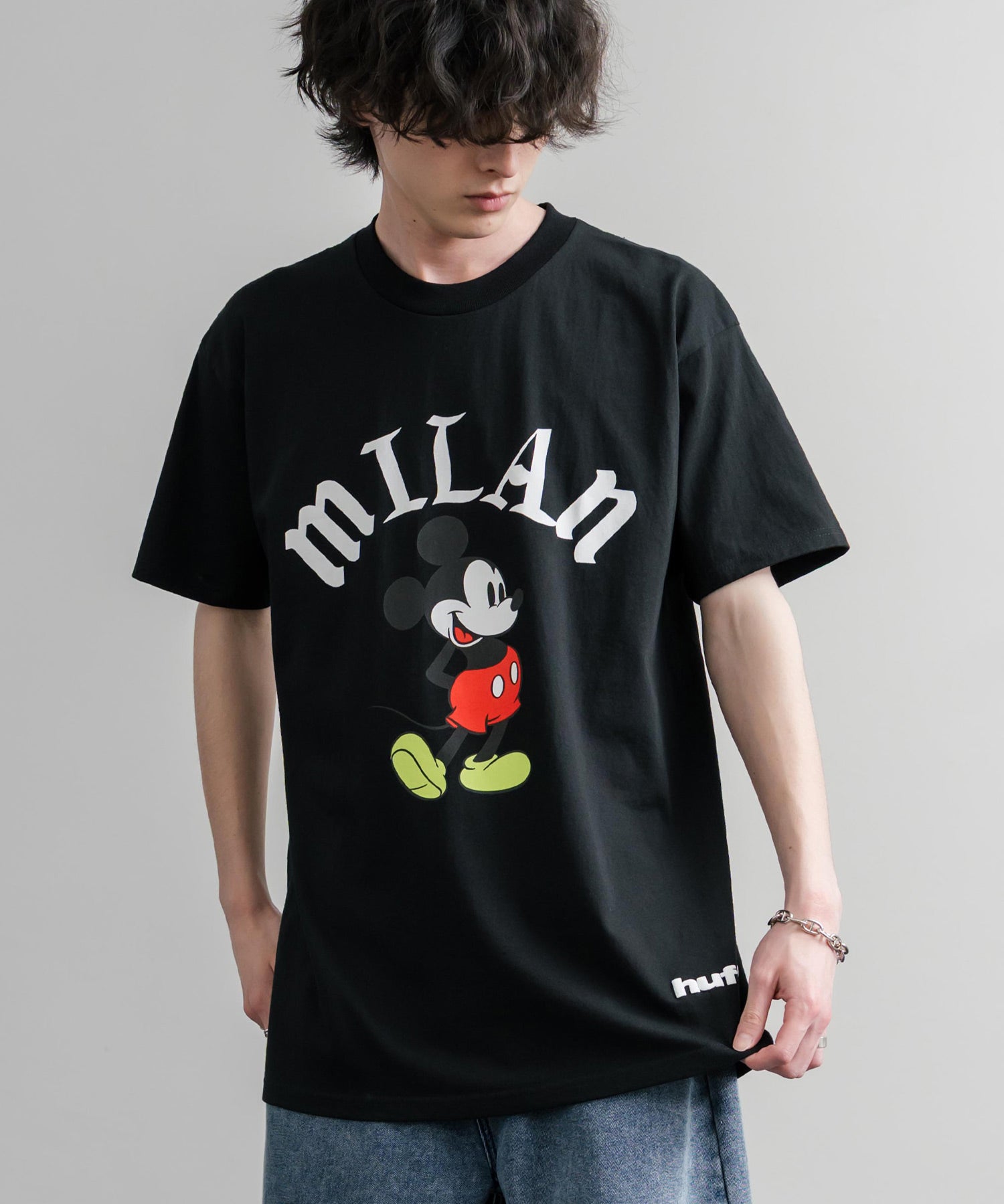 HUF ハフ オーバーサイズミッキーマウスワールドワイドプリント半袖Tシャツ 15972