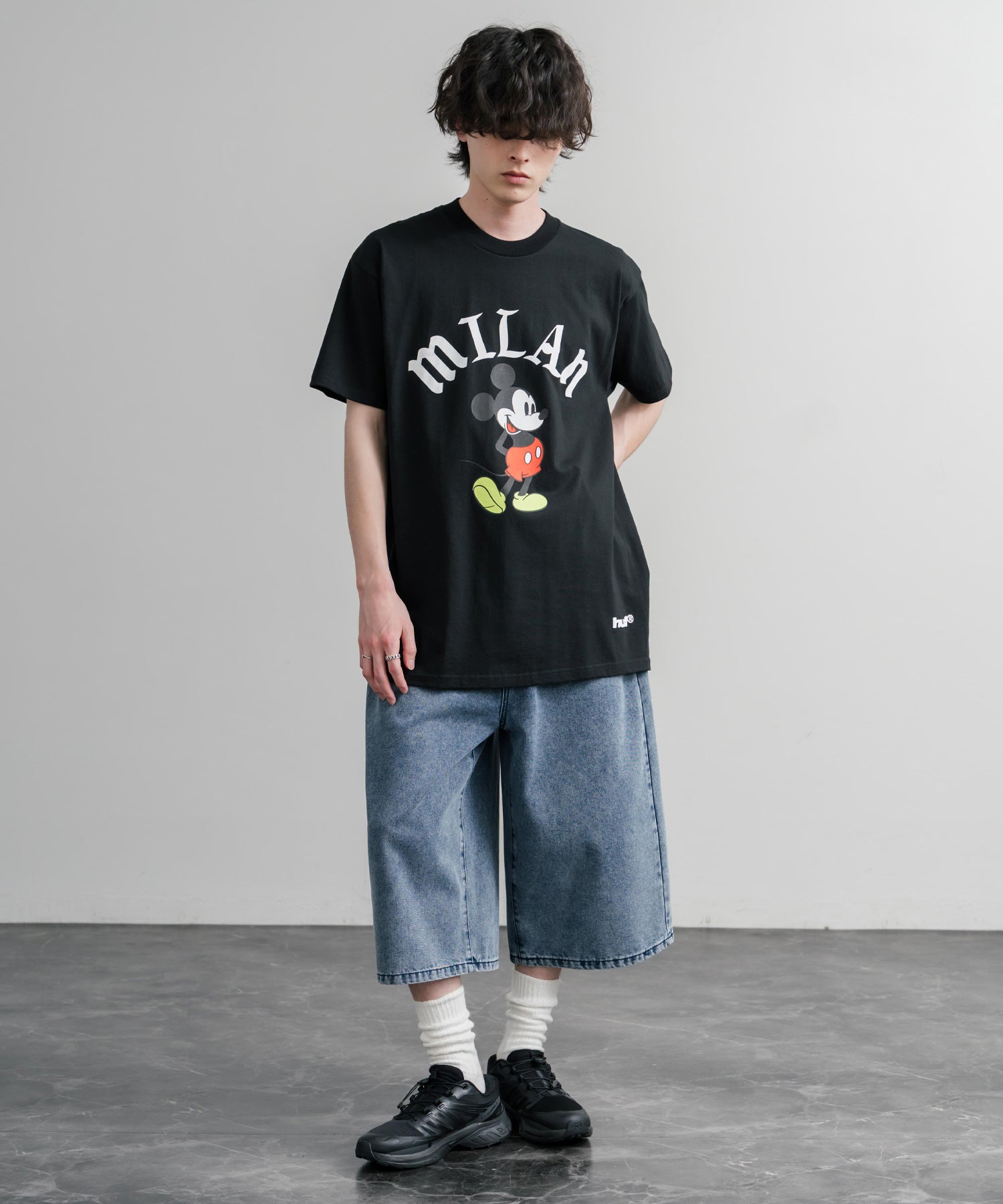 HUF ハフ オーバーサイズミッキーマウスワールドワイドプリント半袖T