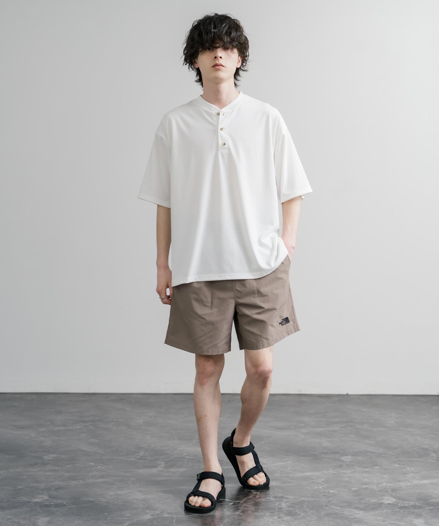日本未展開モデル THE NORTH FACE WHITE LABEL OLEMA EX SHORTS ナイロンショートパンツ 15974
