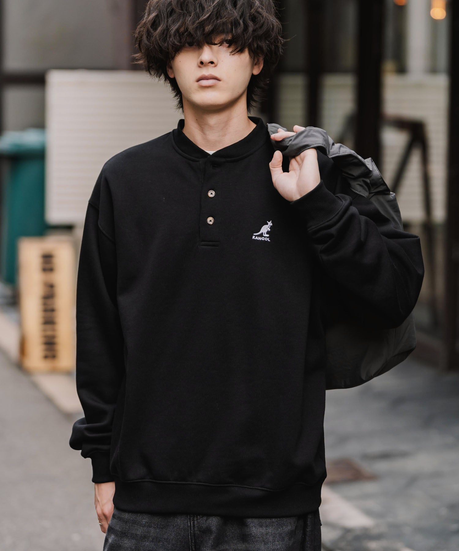 16000_blk_3.jpg