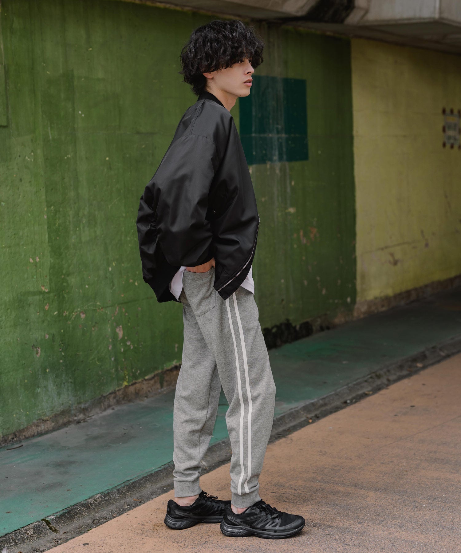 KANGOL カンゴール 別注コラボ 無地＆サイドライン ワンポイントロゴ刺繍ポンチスウェットスリムイージージョガーパンツ 16001